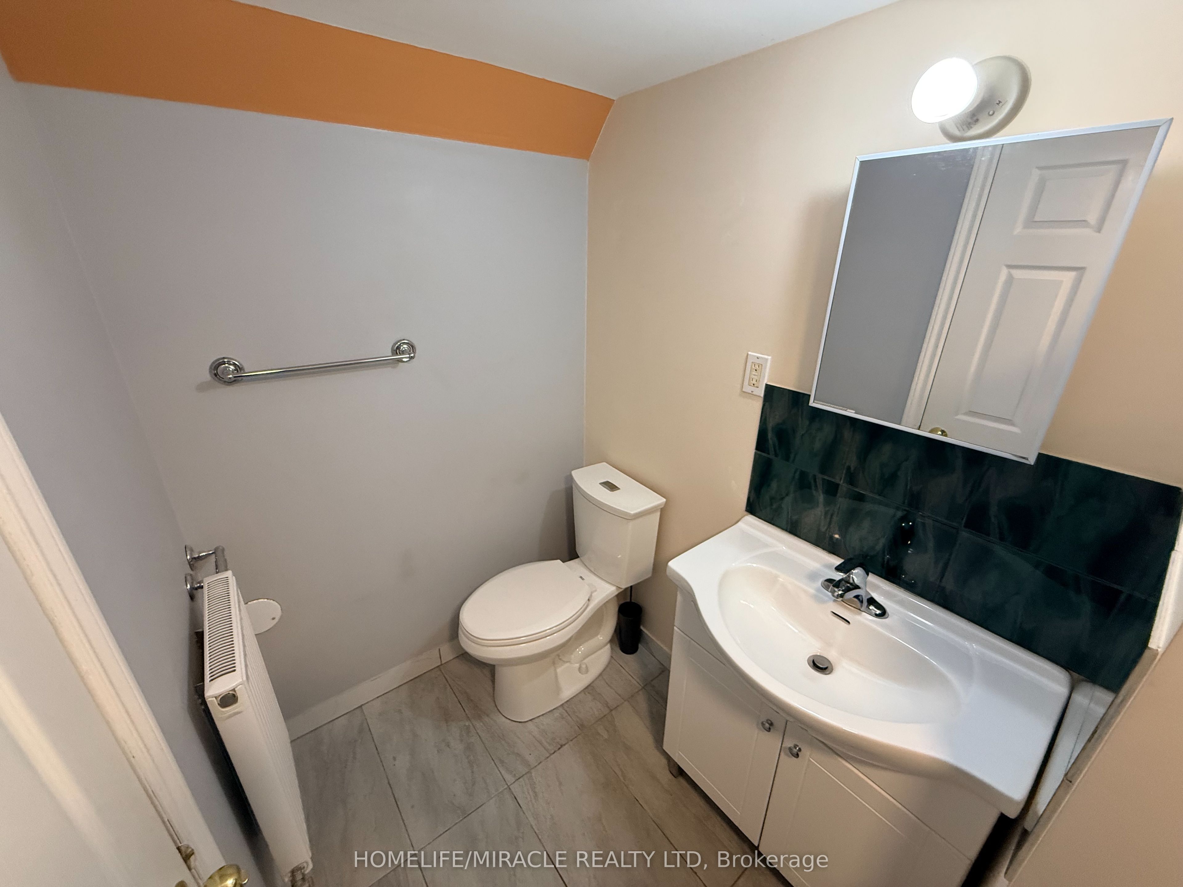 228 Browning Avenue Property Photo 31
