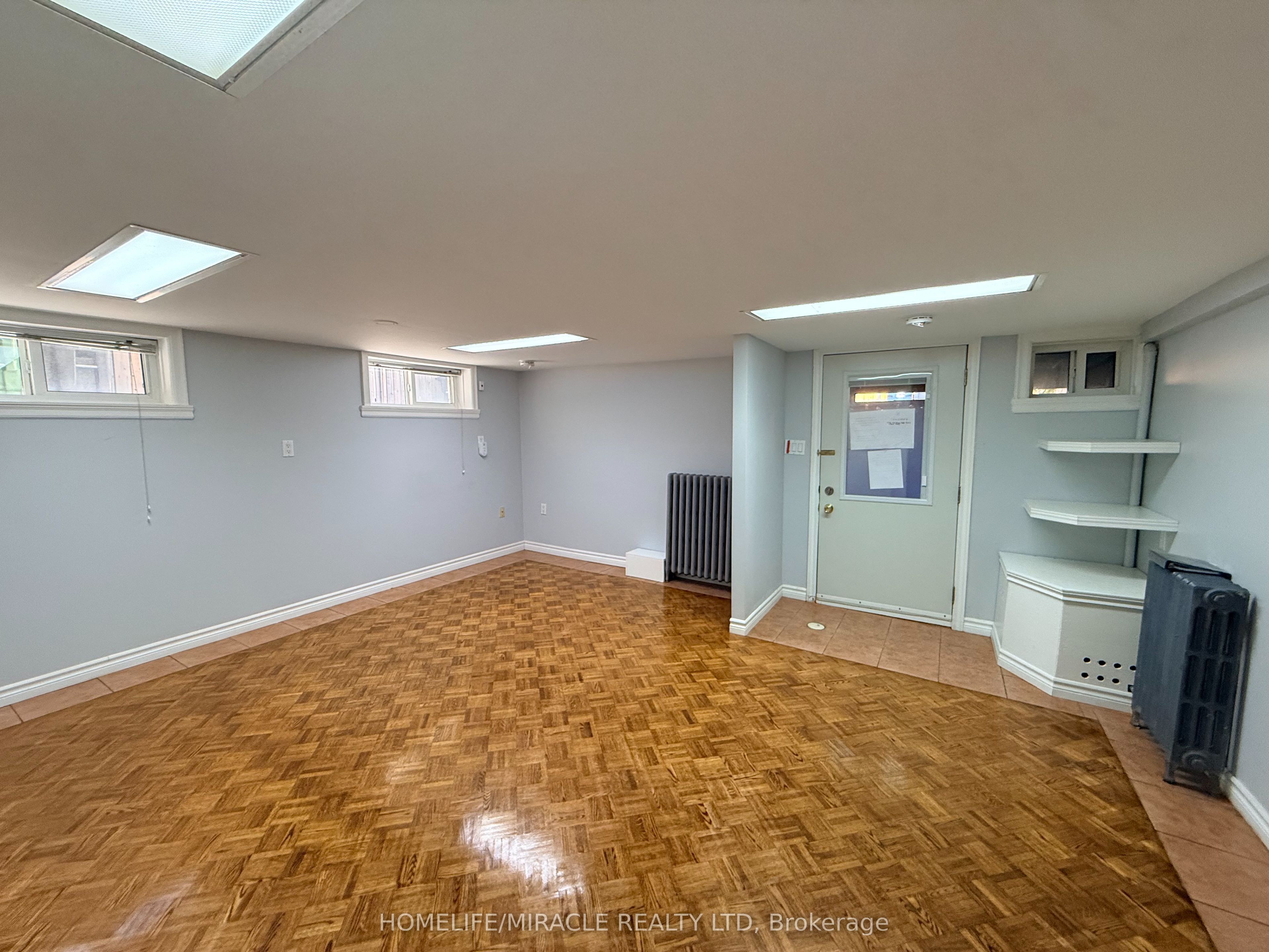 228 Browning Avenue Property Photo 35