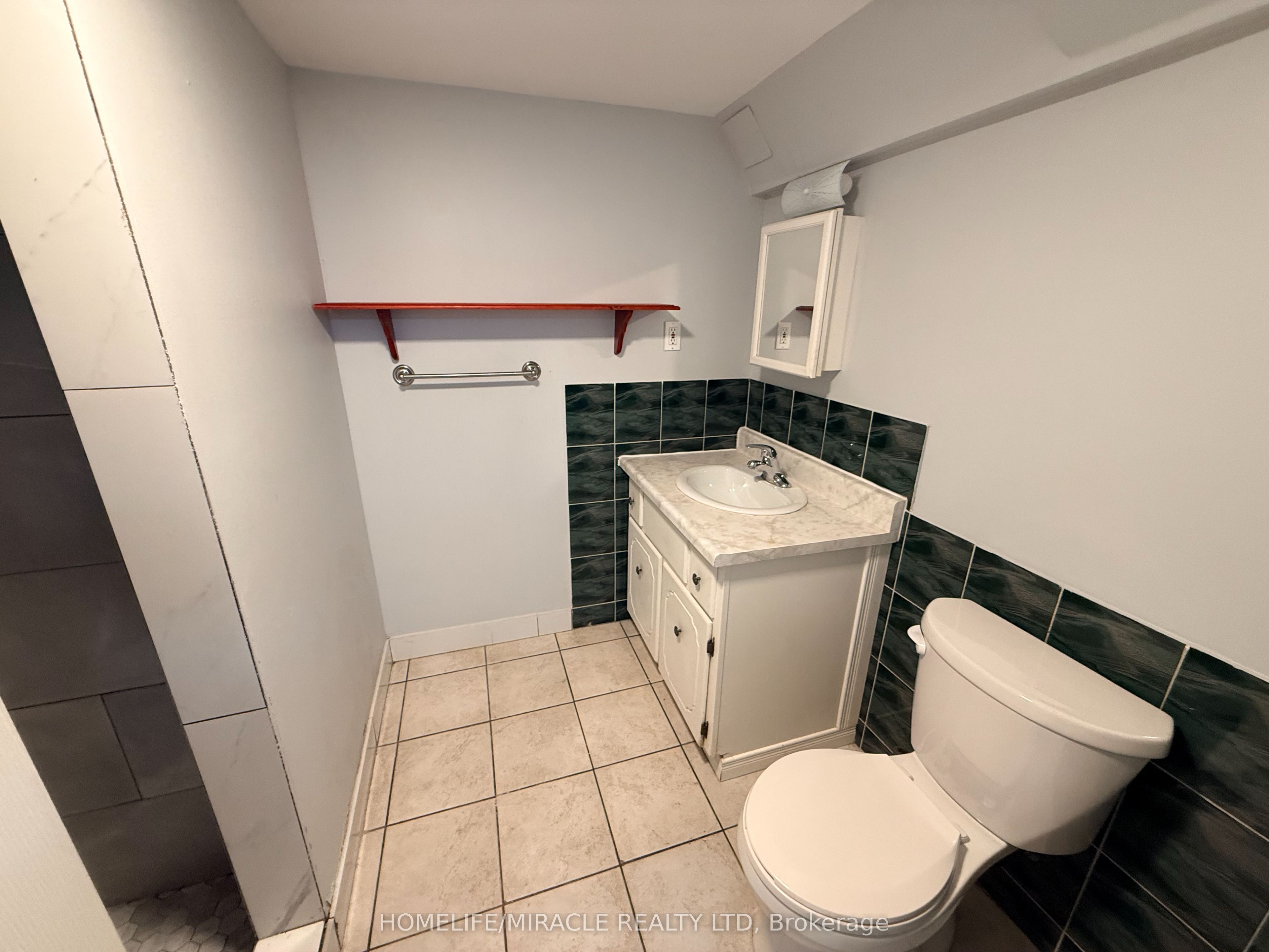 228 Browning Avenue Property Photo 36