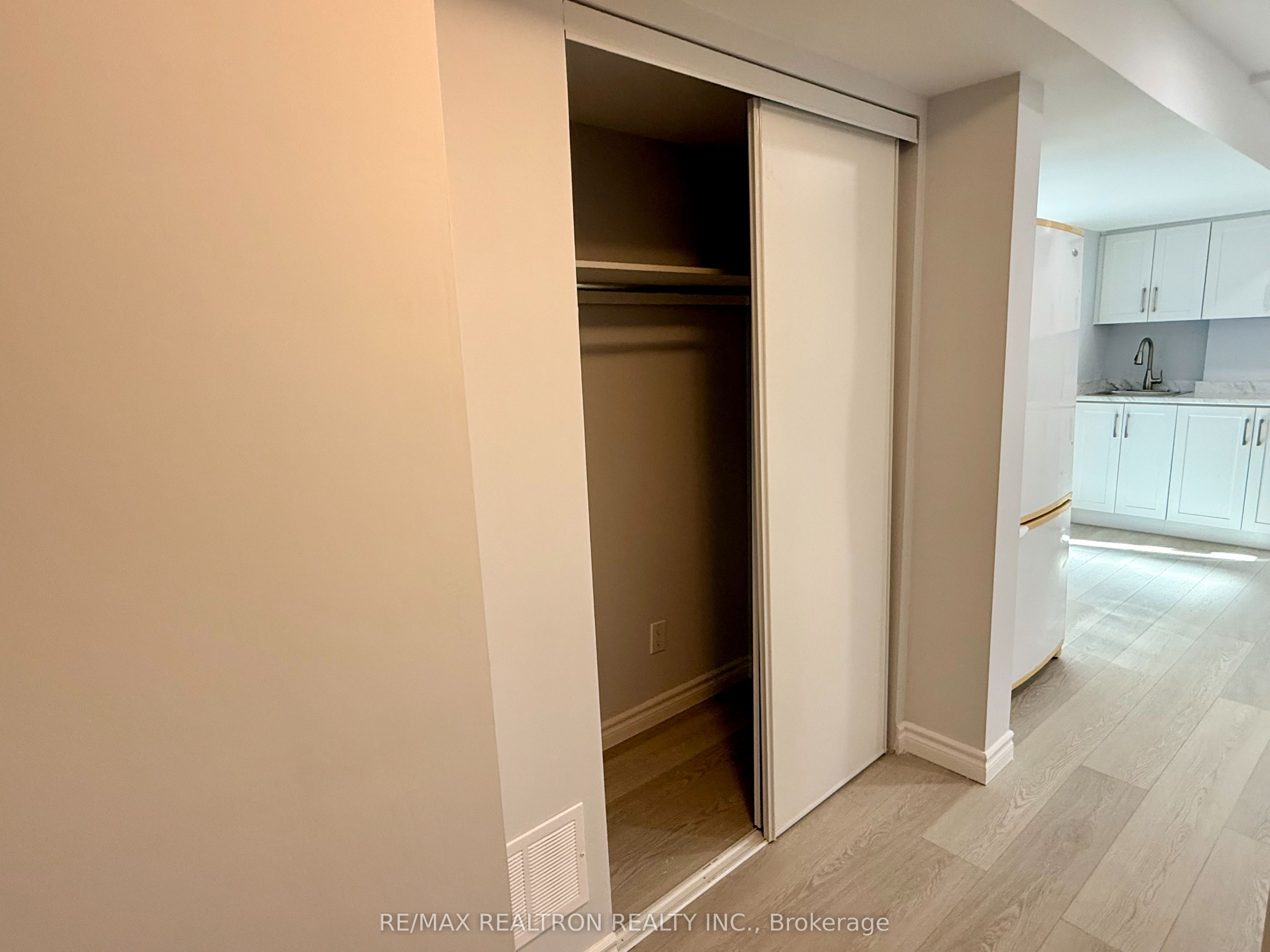 1520 Sandhurst Crescent Bsmnt Property Photo 10