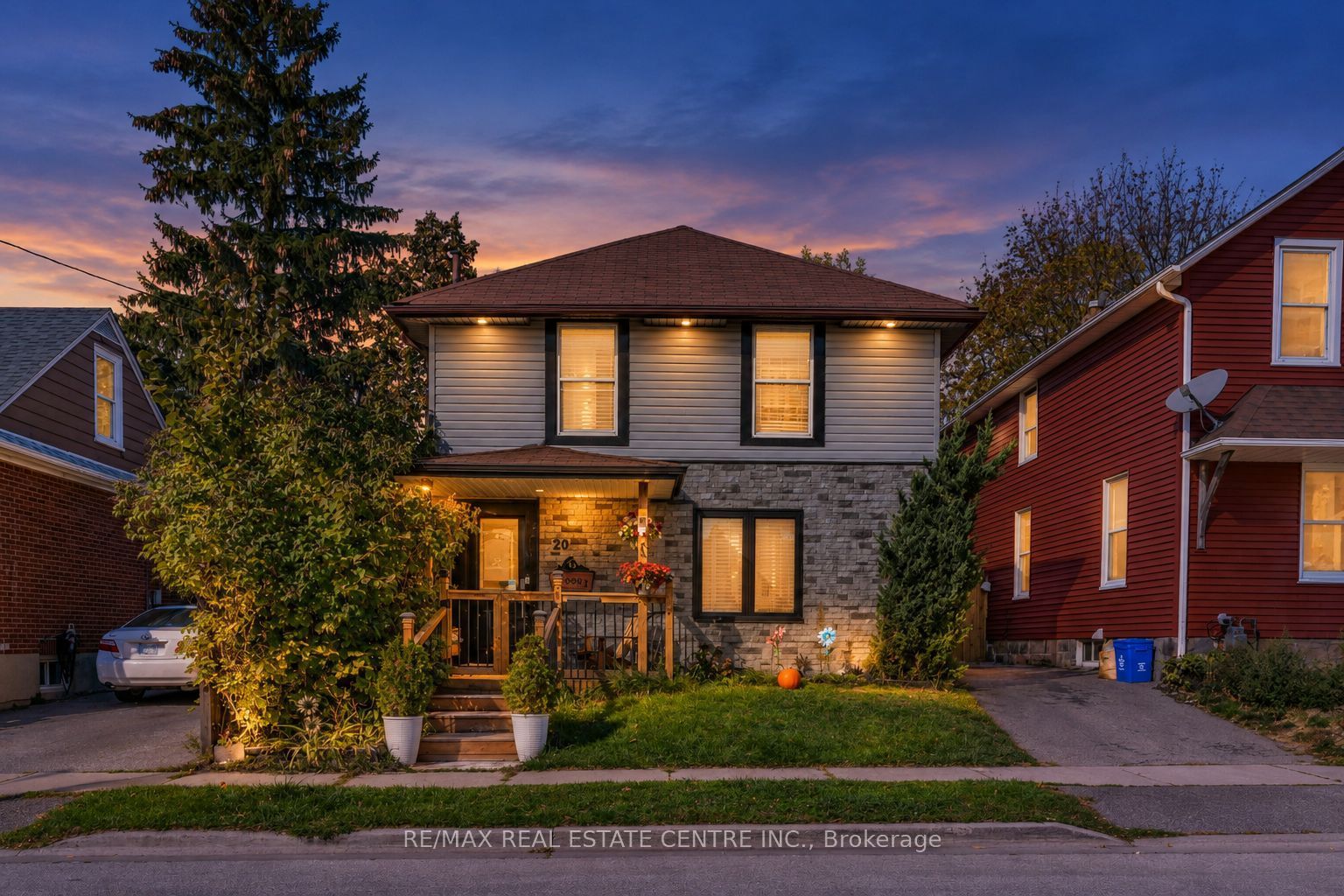 20 Brock Street Property Photo 2