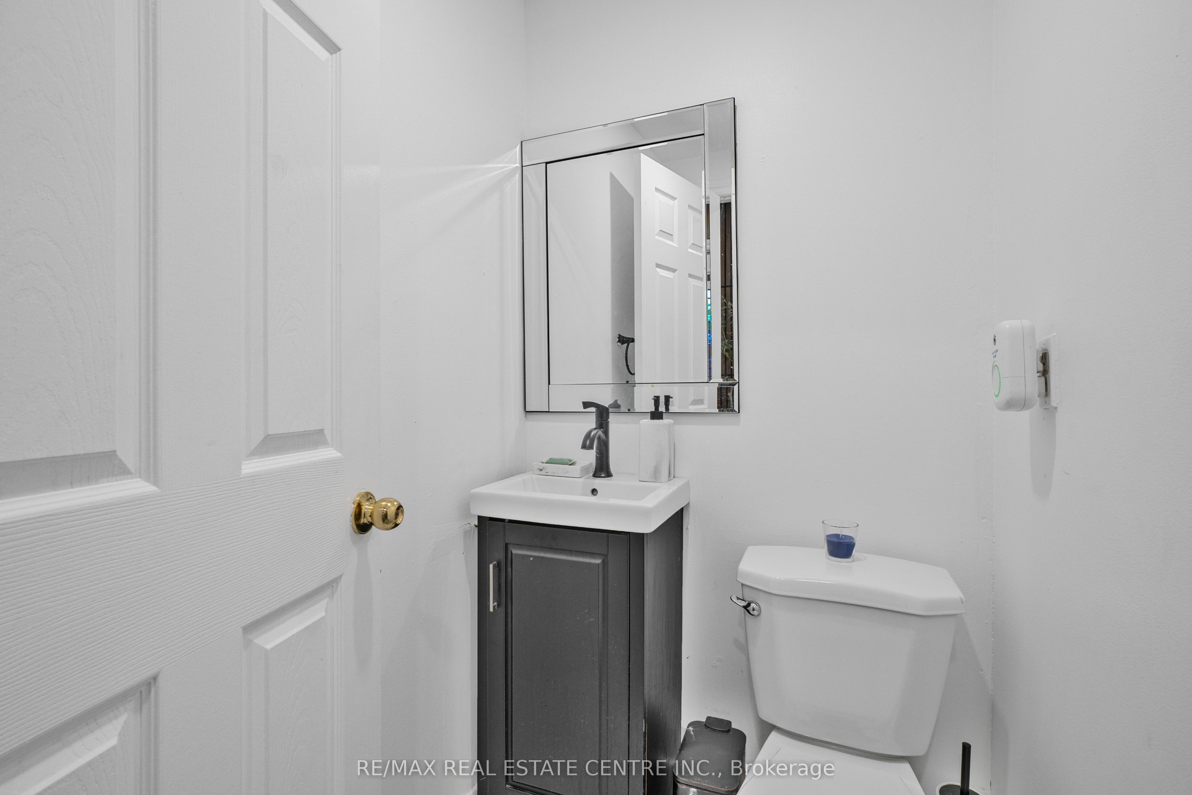20 Brock Street Property Photo 29