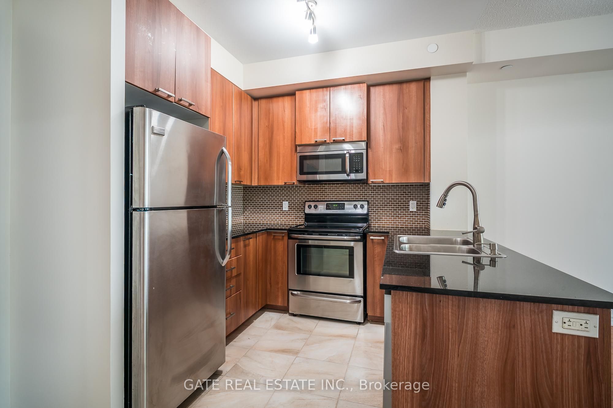 1328 Birchmount Road #222 Property Photo 11
