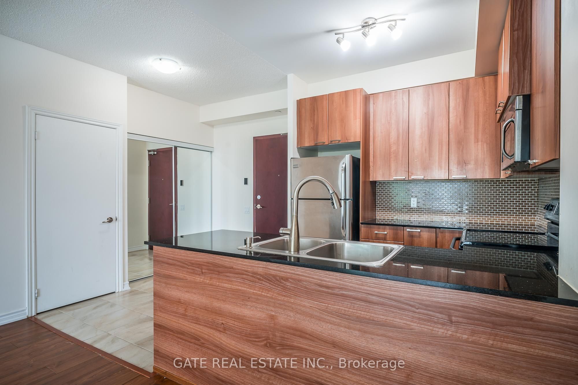 1328 Birchmount Road #222 Property Photo 12