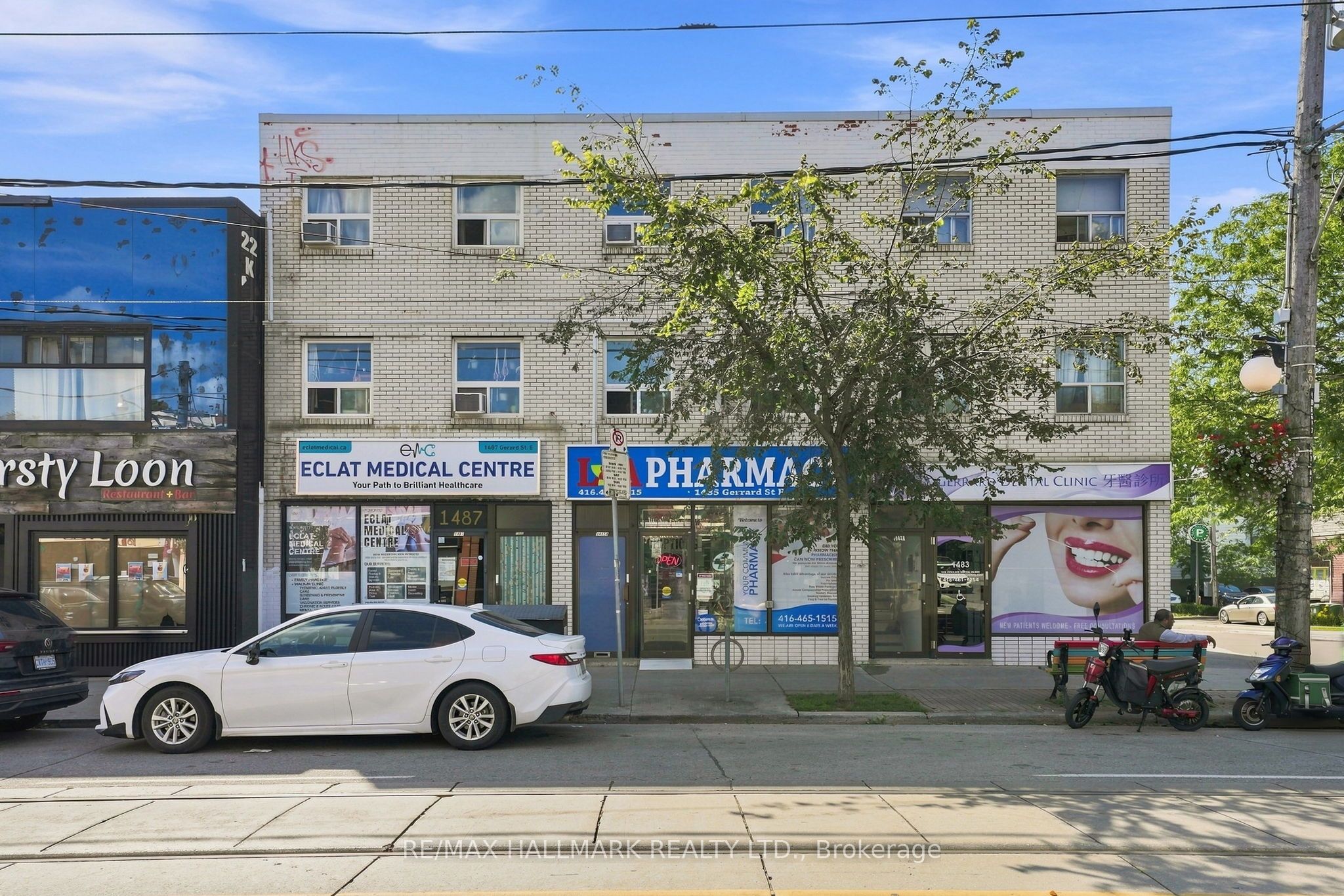 1487 Gerrard Street E Property Photo 2