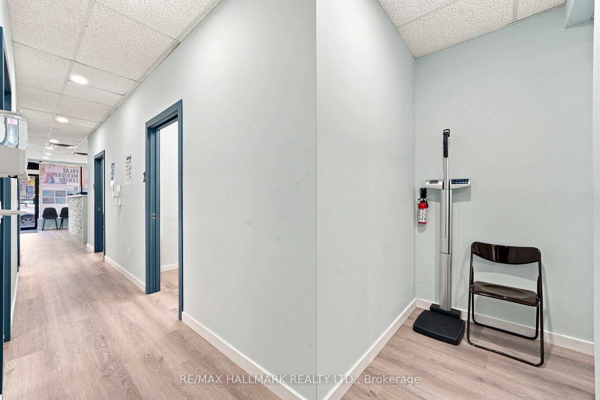 1487 Gerrard Street E Property Photo 10