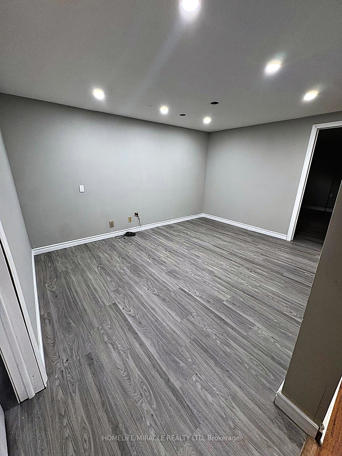 76 Switzer Drive Property Photo 19