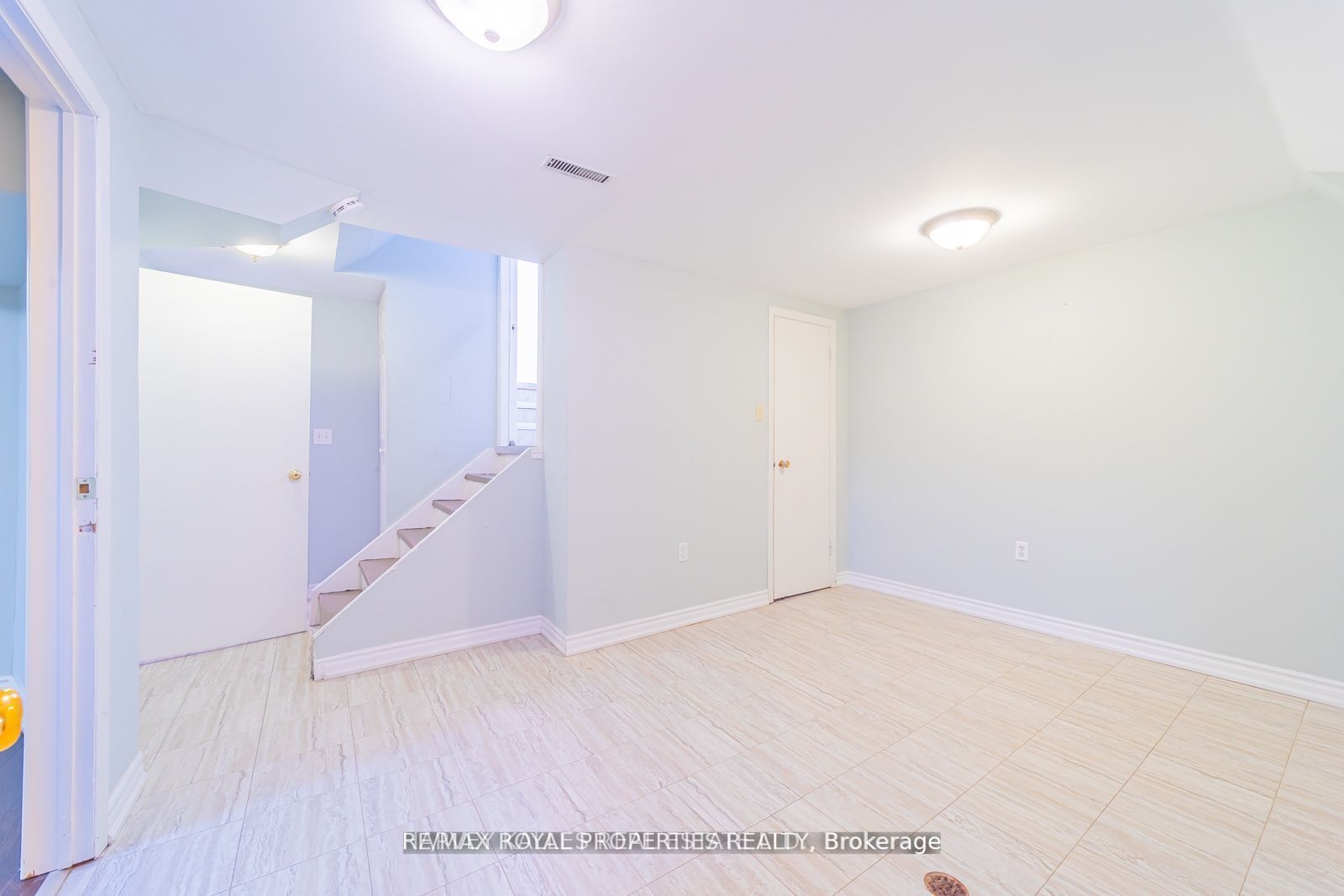 1639 Middleton Street S Property Photo 26