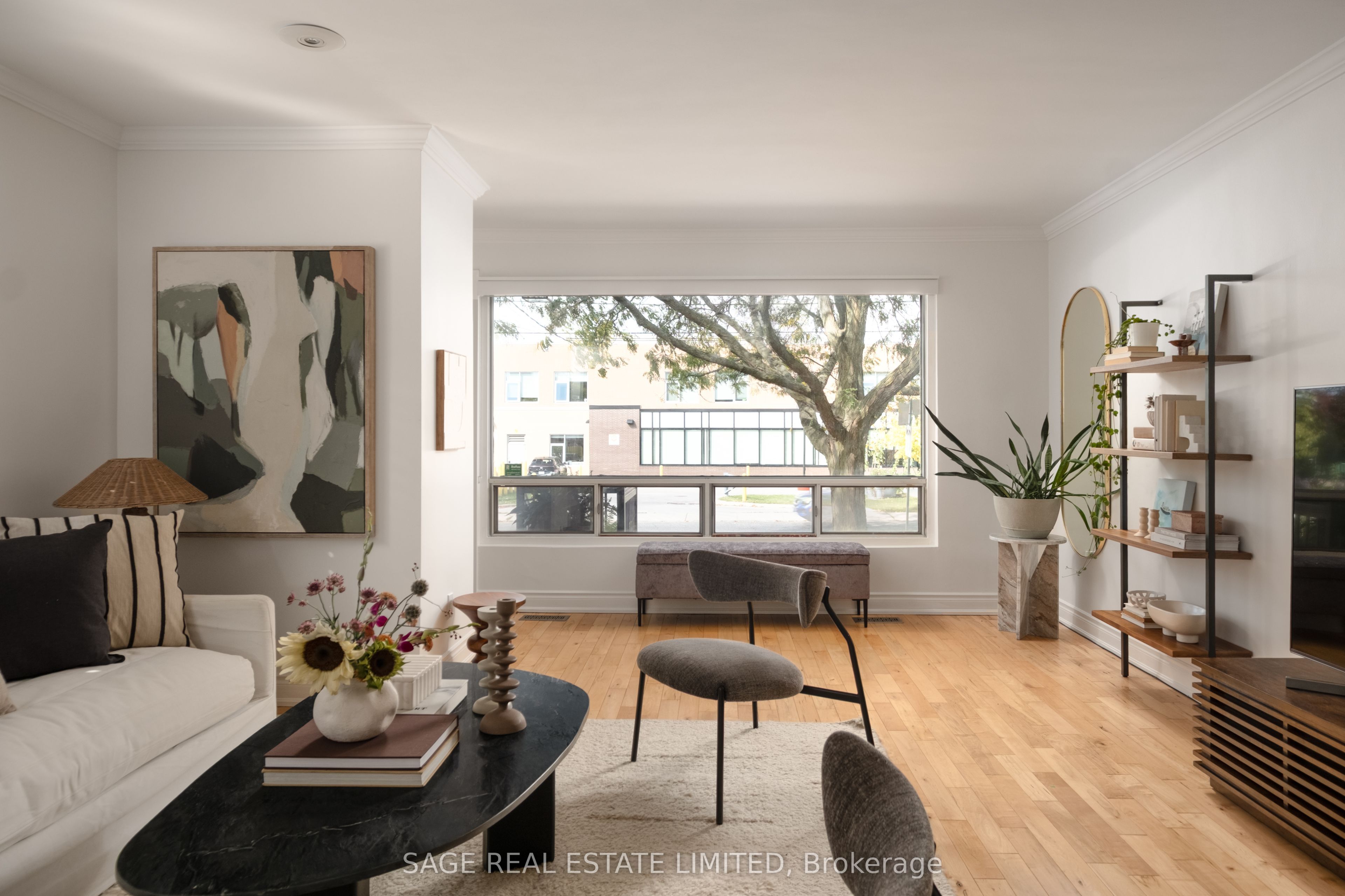 35 Chapman Avenue Property Photo 8