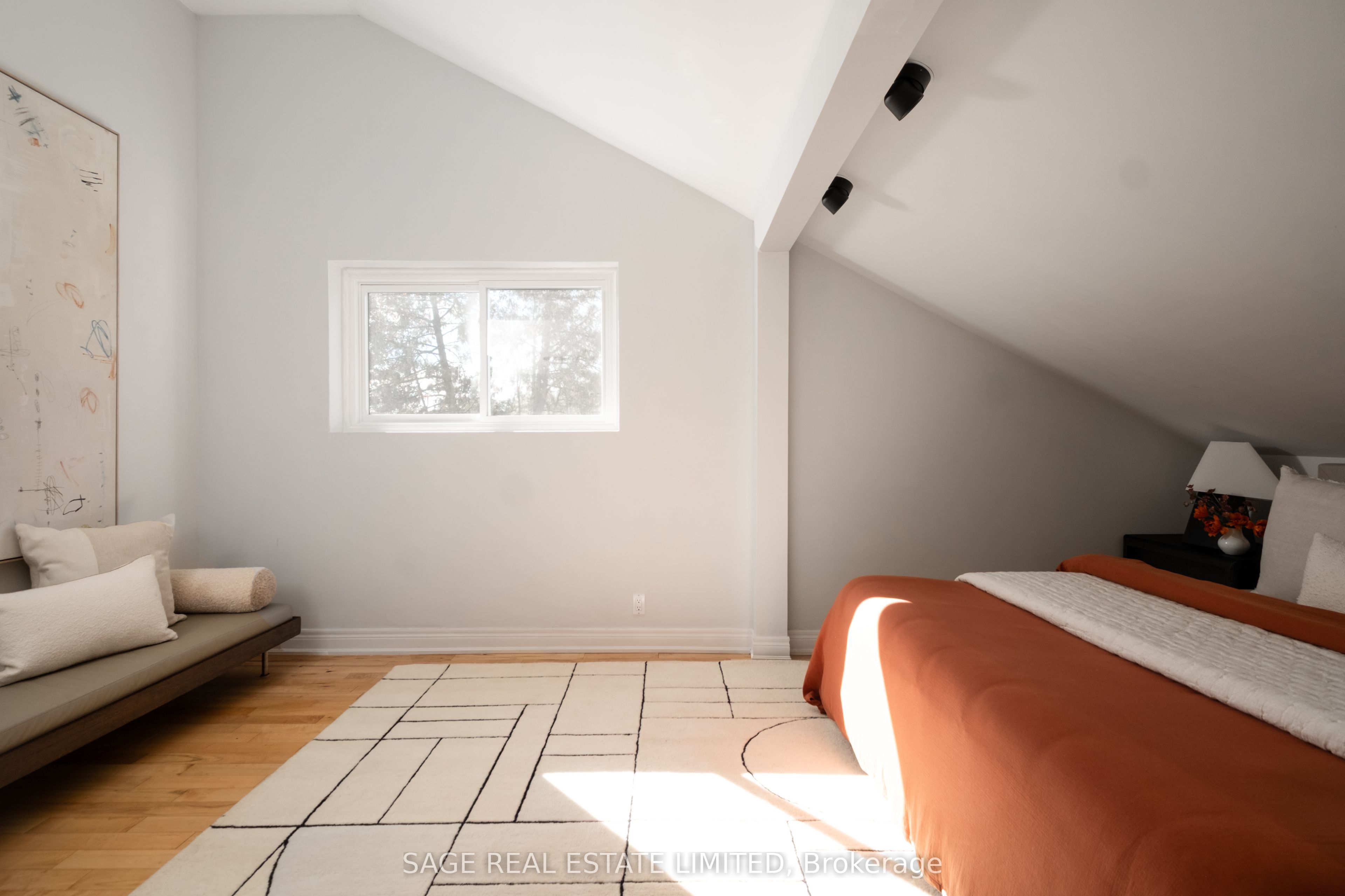 35 Chapman Avenue Property Photo 10