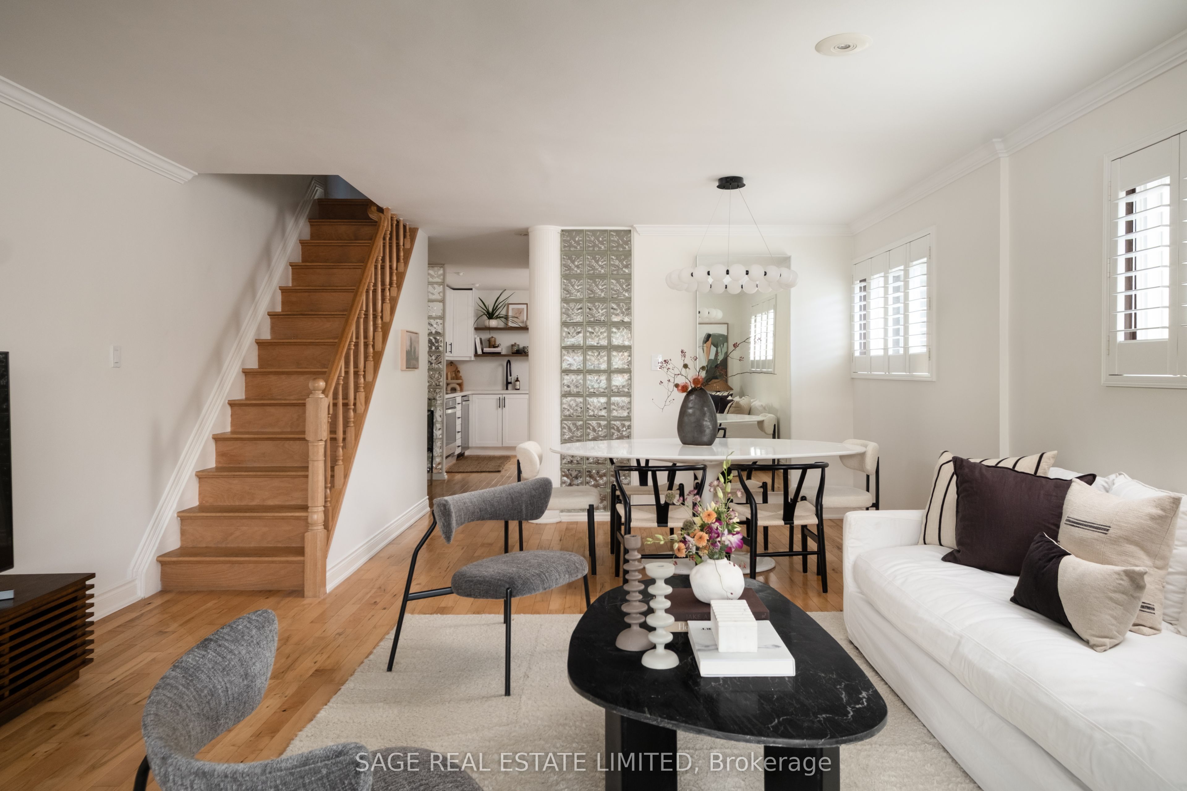 35 Chapman Avenue Property Photo 12