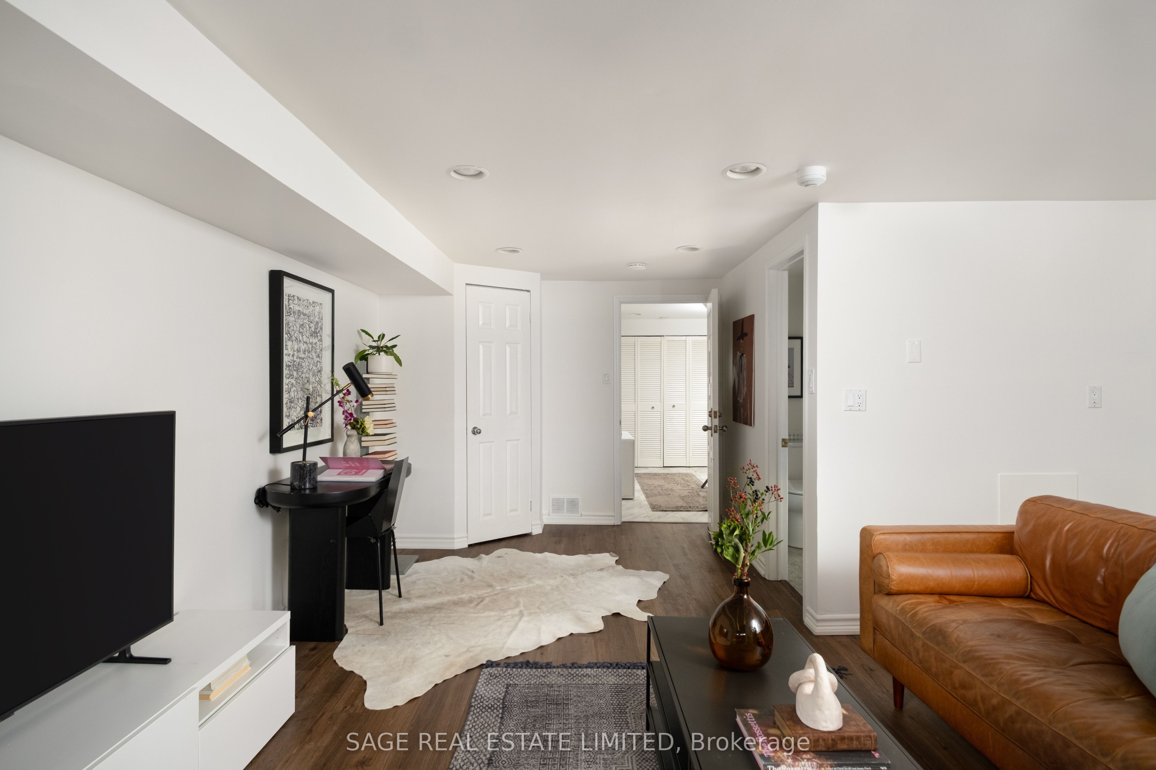 35 Chapman Avenue Property Photo 33