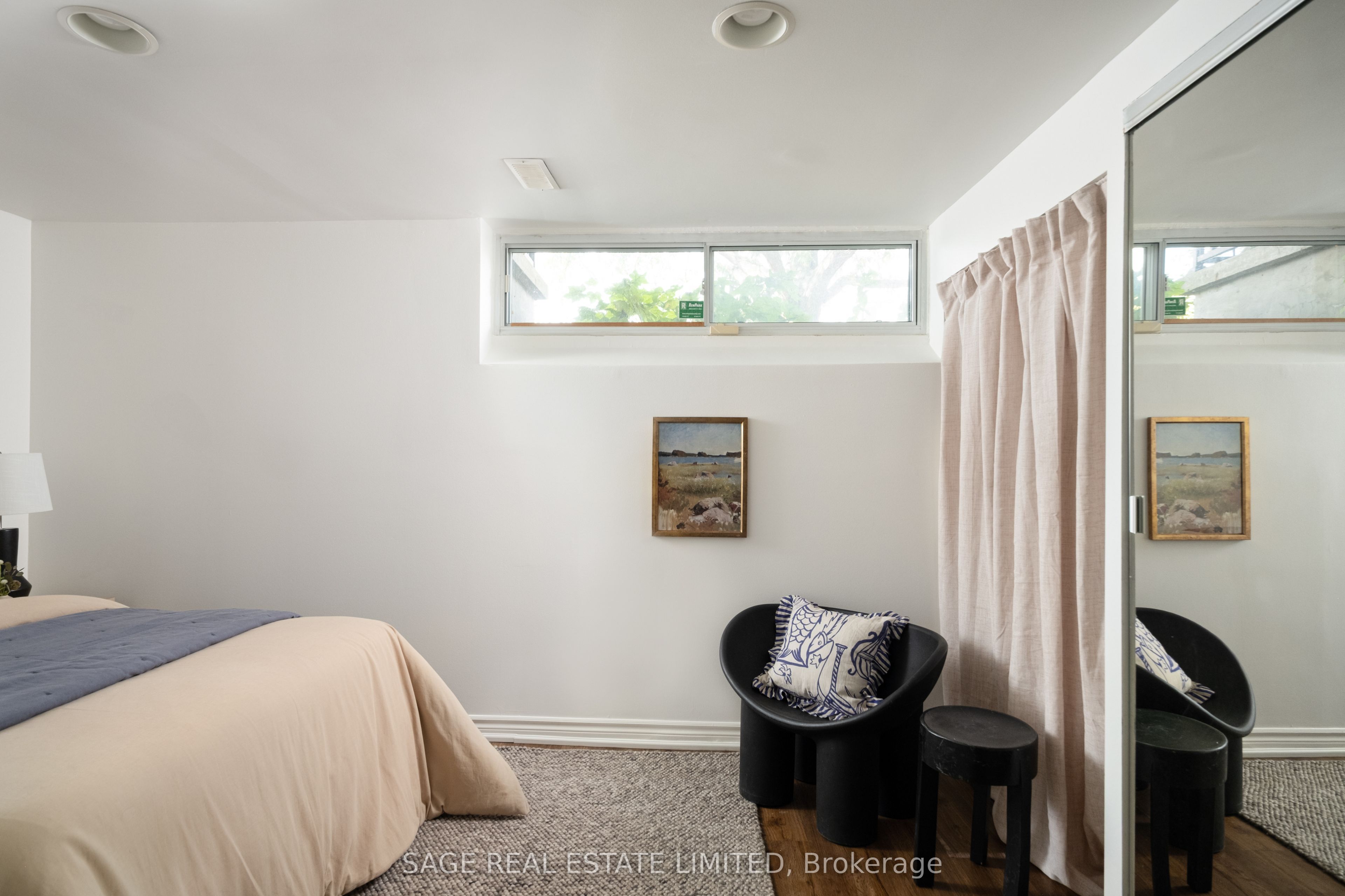 35 Chapman Avenue Property Photo 39