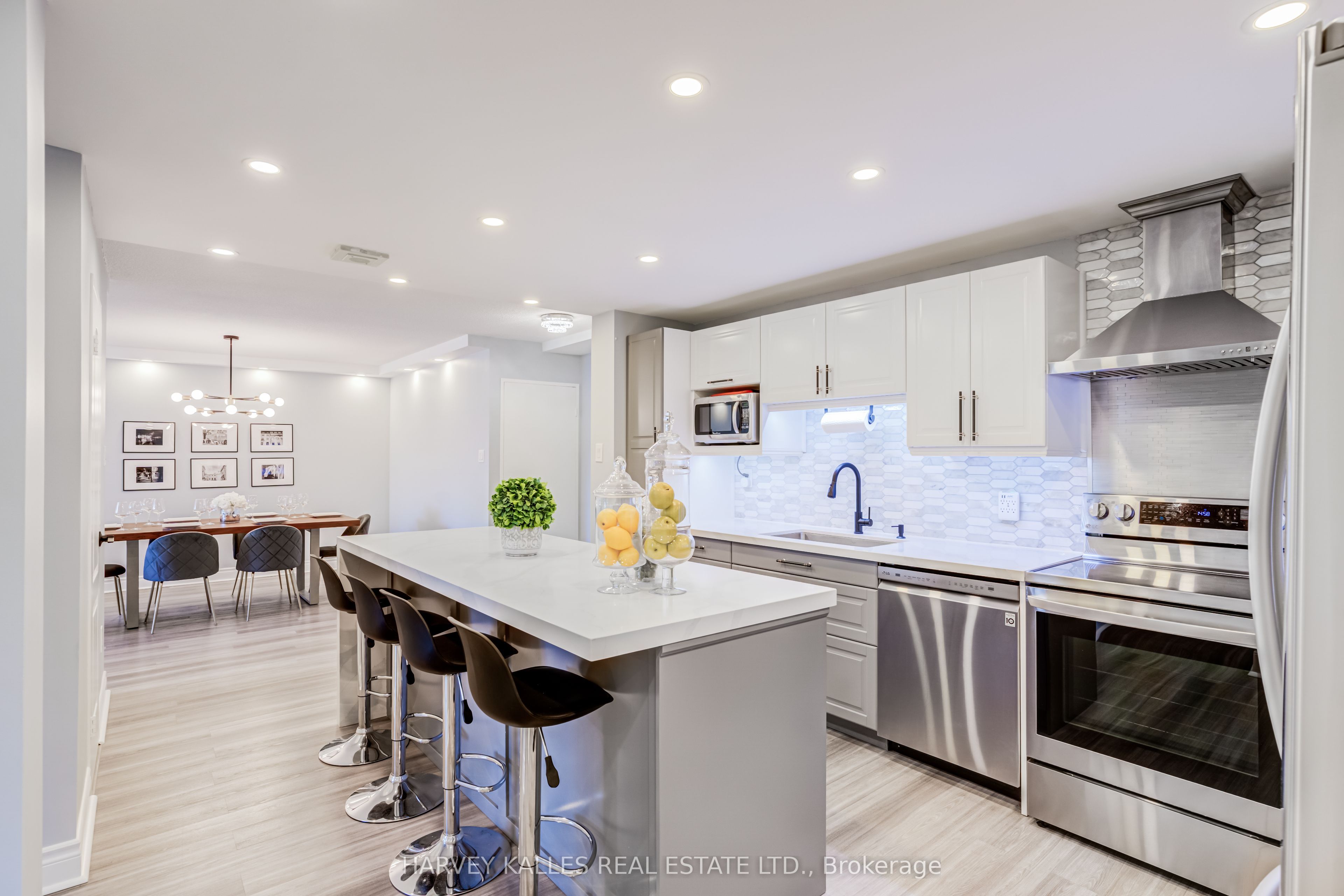 65 Huntingdale Boulevard 103 Property Photo 1