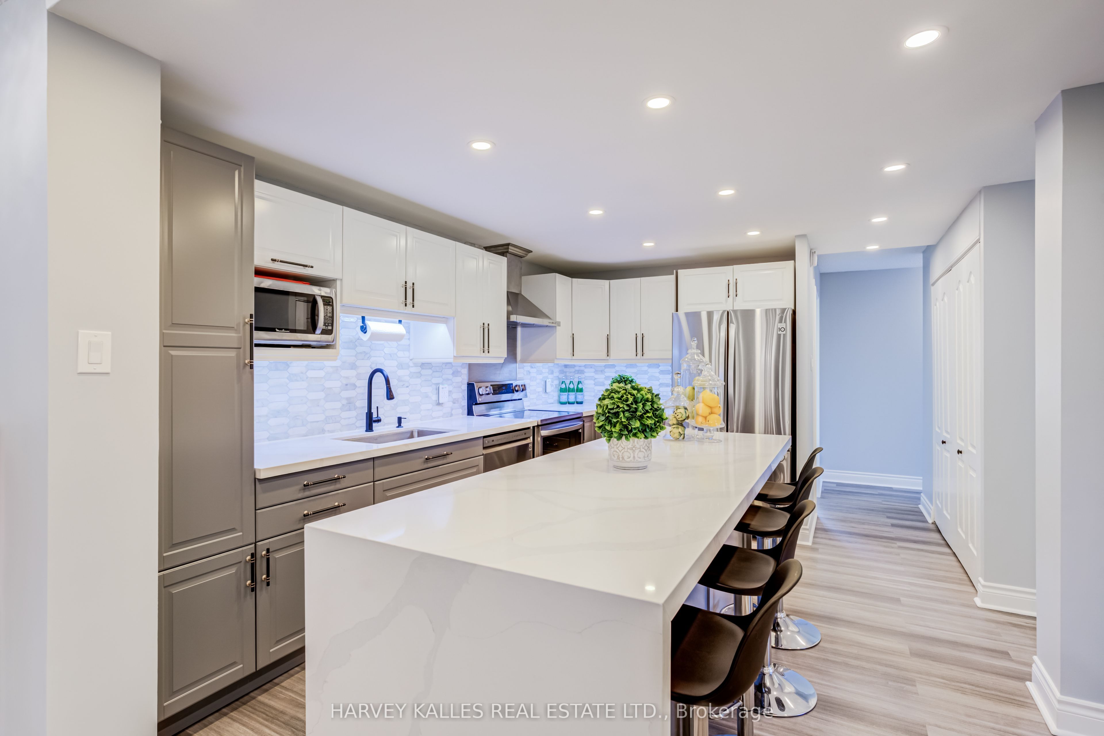65 Huntingdale Boulevard 103 Property Photo 2