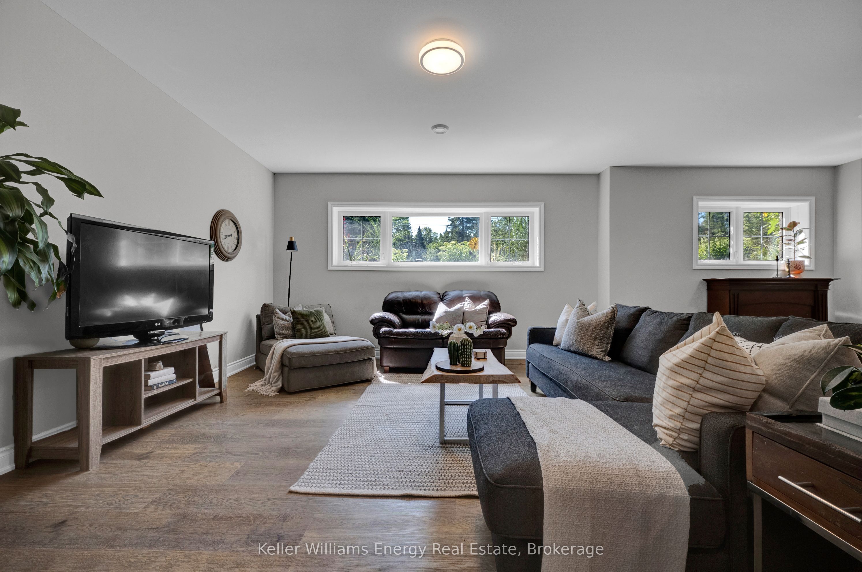 29 Waldweg Drive Property Photo 33