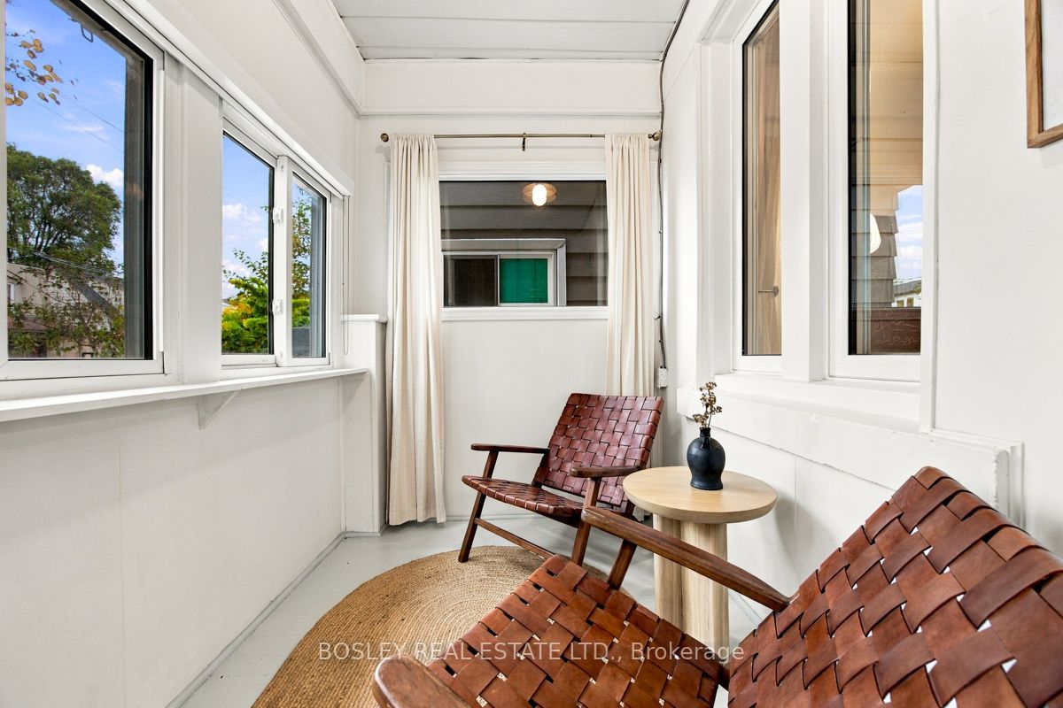 158 Bastedo Avenue Property Photo 2