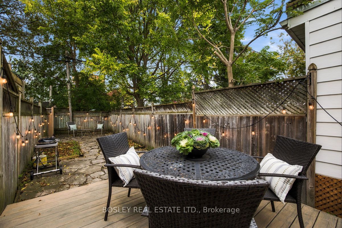 158 Bastedo Avenue Property Photo 26