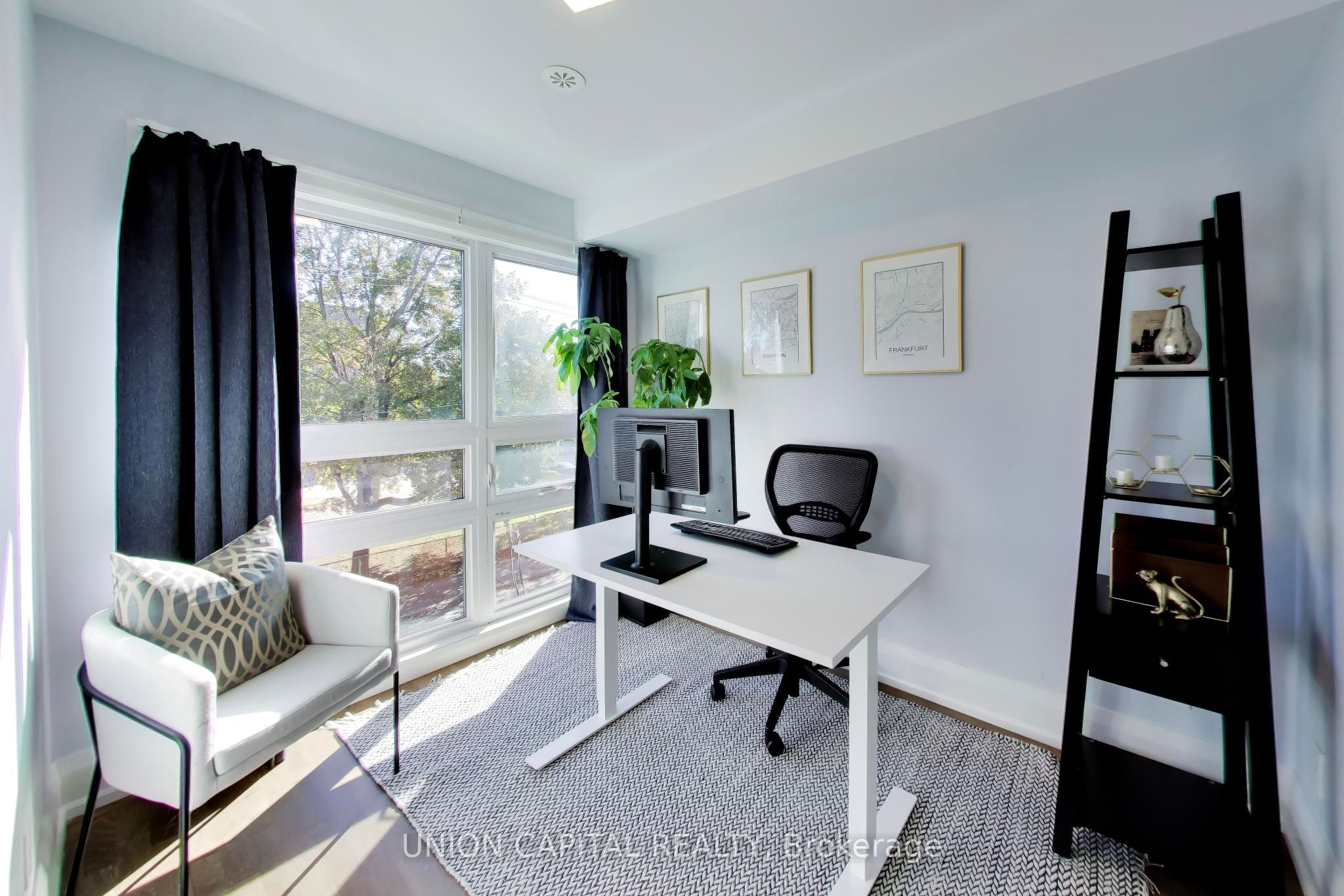 952 Dundas Street E Property Photo 18