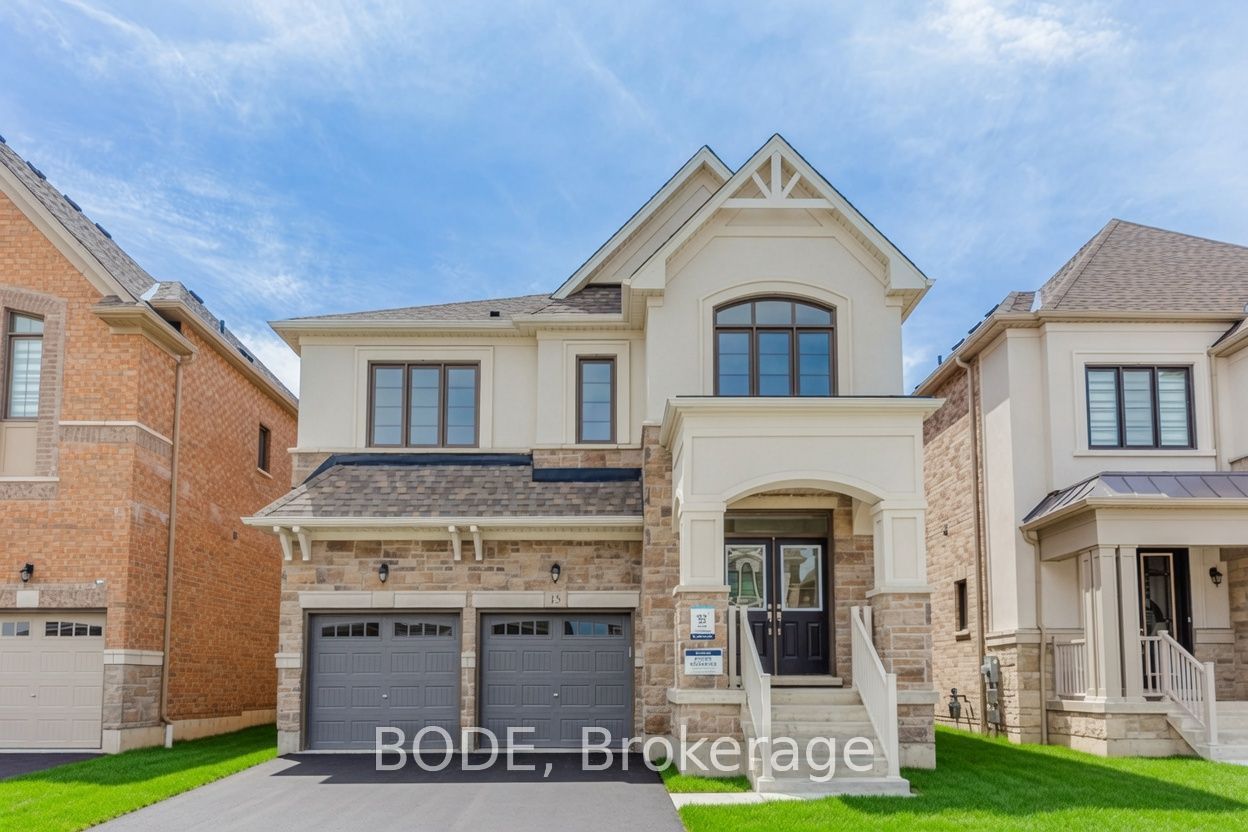 15 Huggins Drive Property Photo 2
