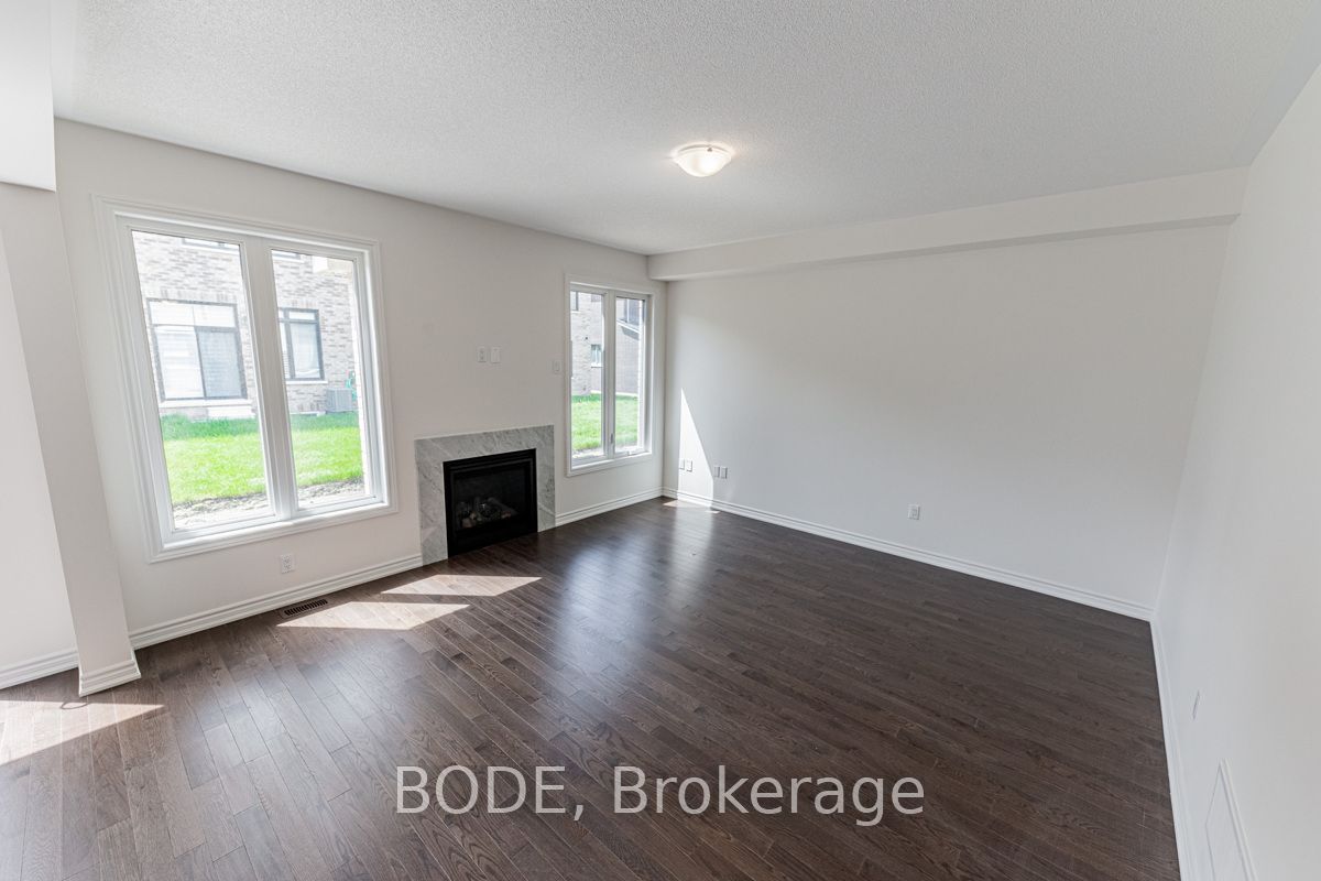 15 Huggins Drive Property Photo 10