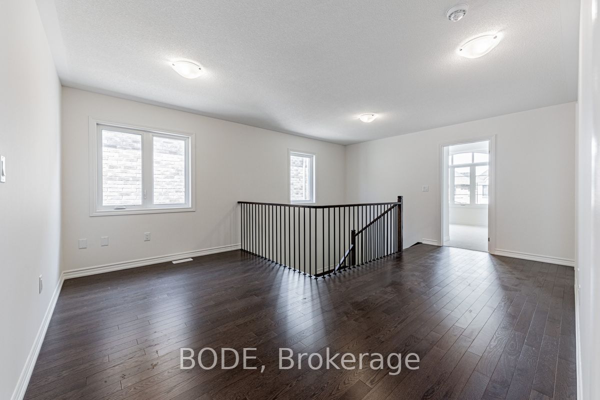15 Huggins Drive Property Photo 24