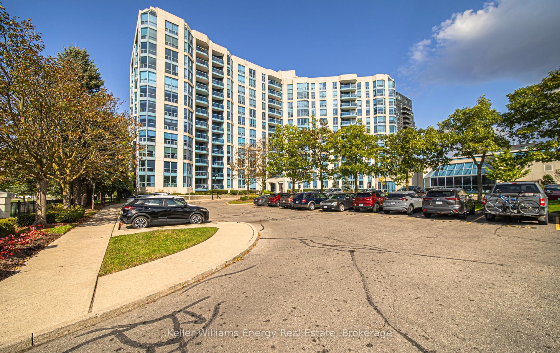 360 Watson Street W 308 Property Photo 2