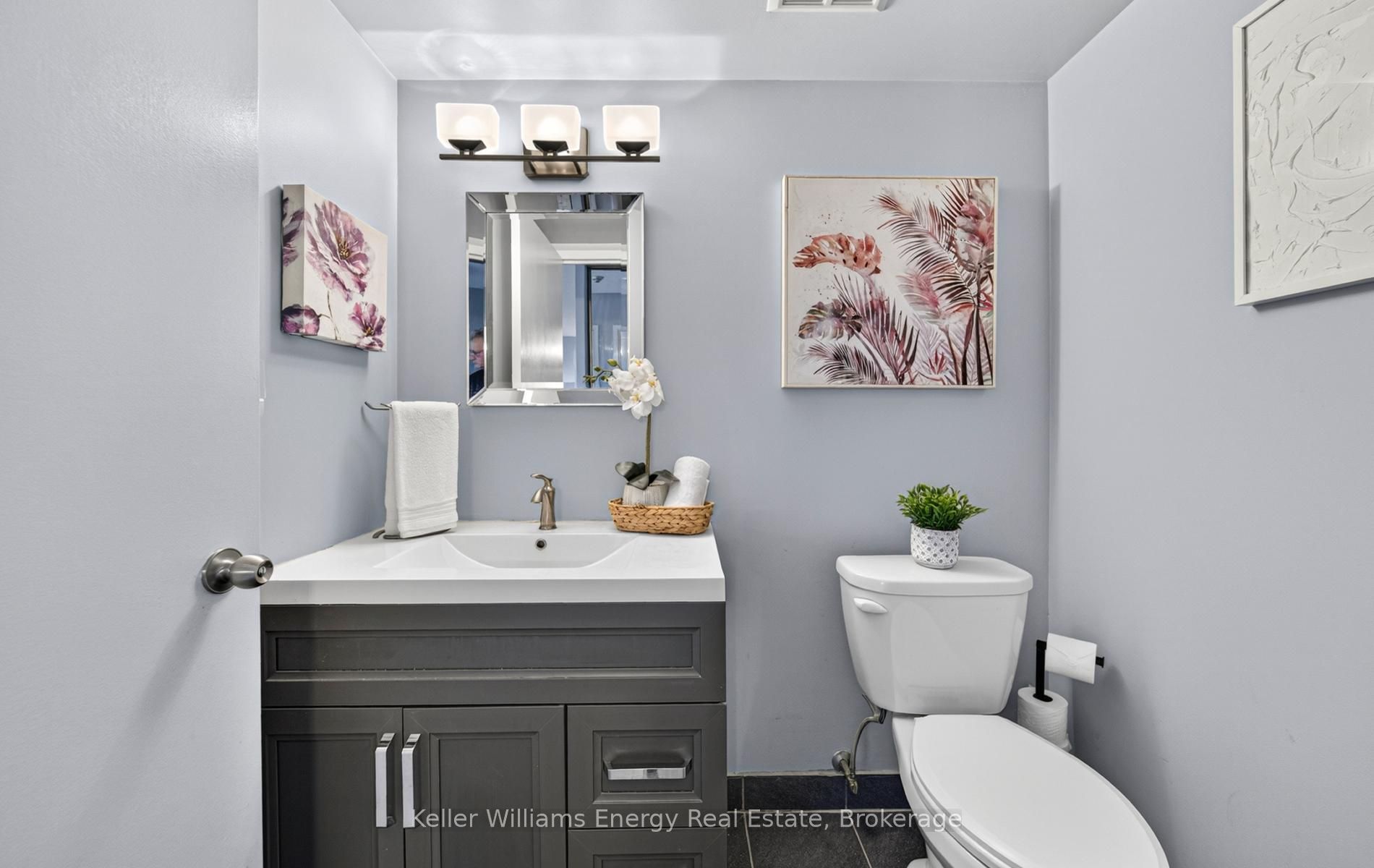 360 Watson Street W 308 Property Photo 6
