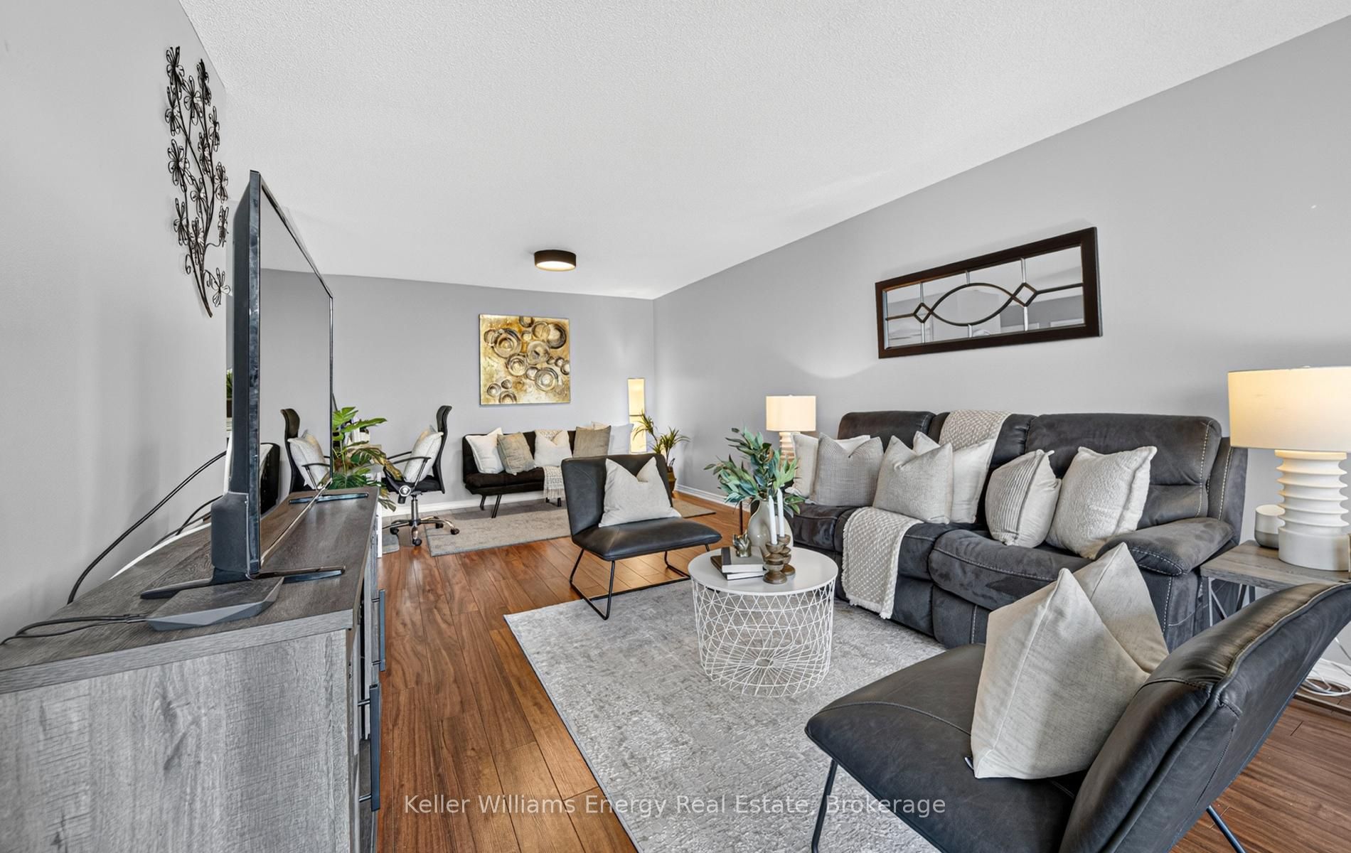 360 Watson Street W 308 Property Photo 13