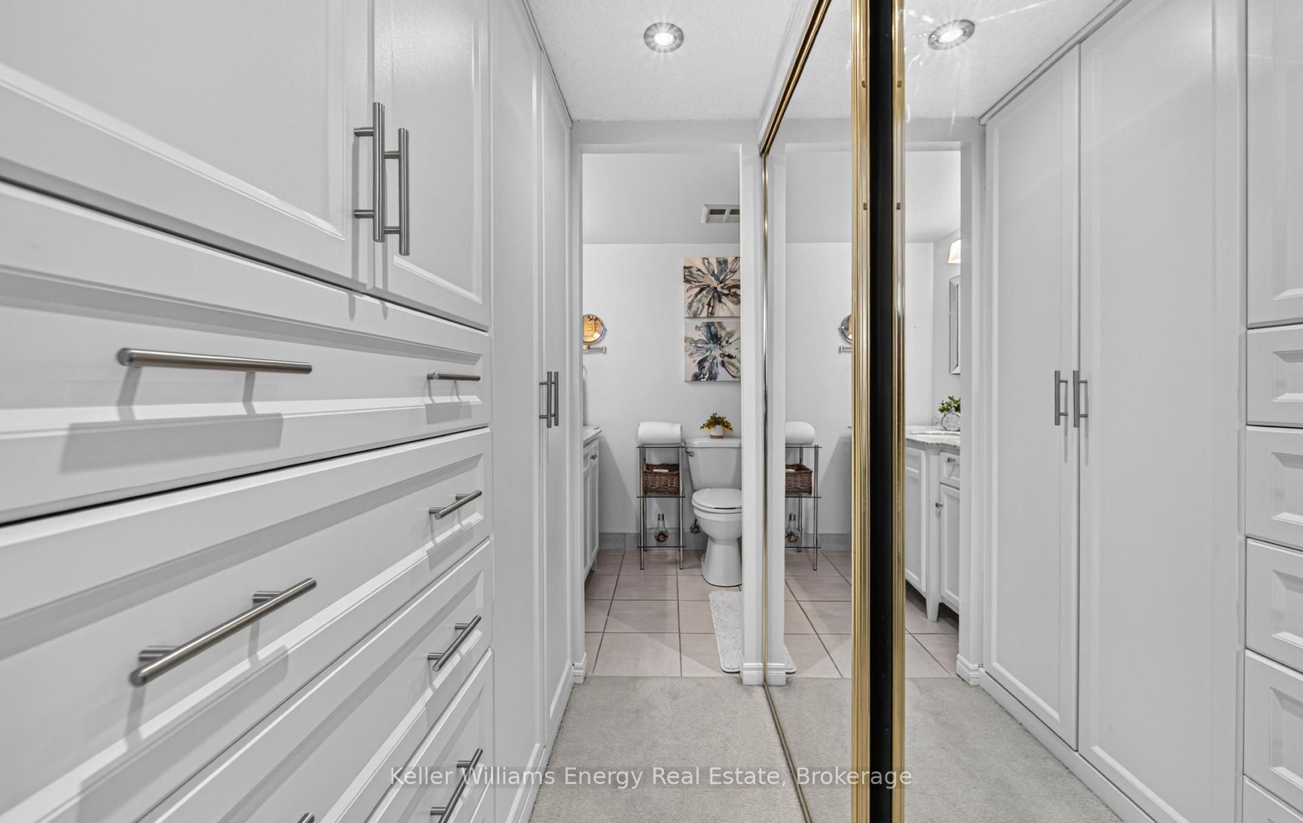 360 Watson Street W 308 Property Photo 25