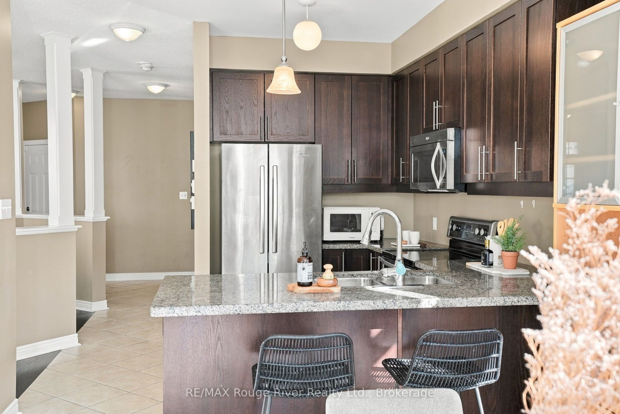 460 West Scugog Lane Property Photo 15
