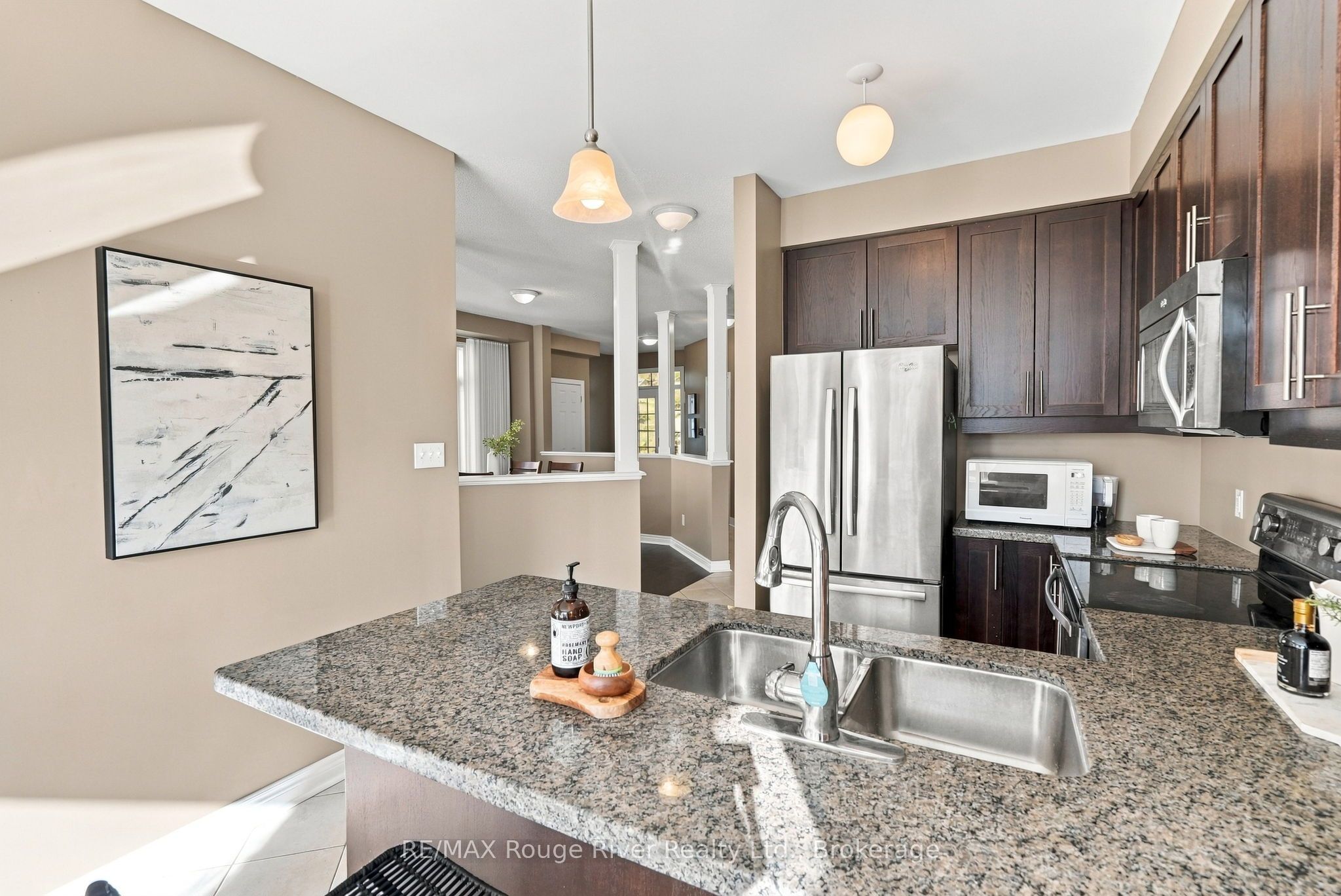 460 West Scugog Lane Property Photo 16