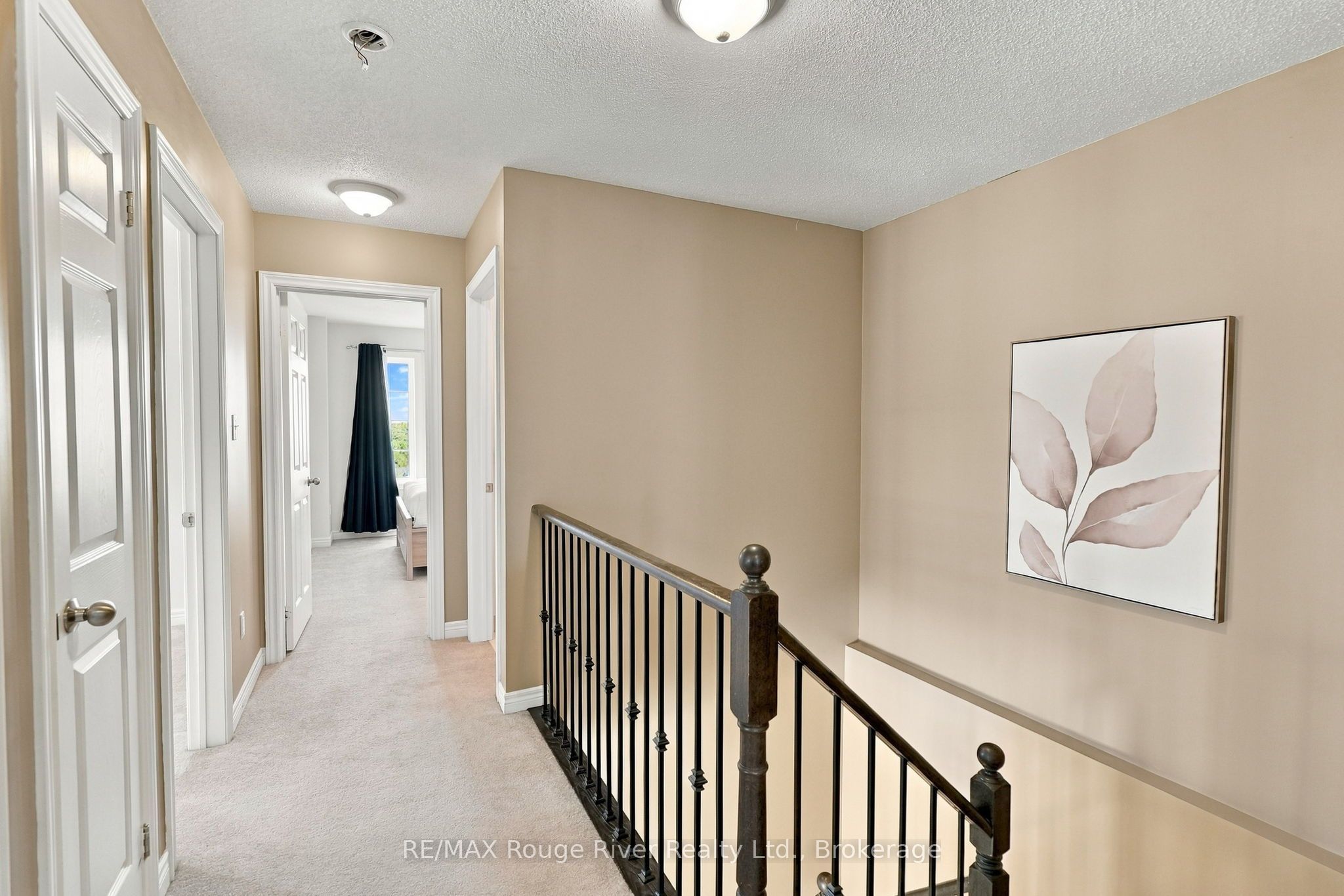 460 West Scugog Lane Property Photo 20
