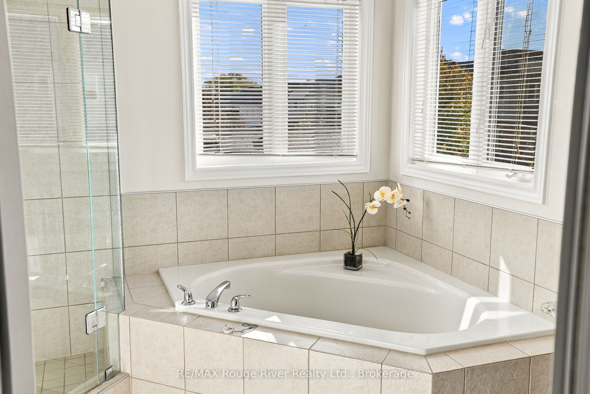 460 West Scugog Lane Property Photo 25