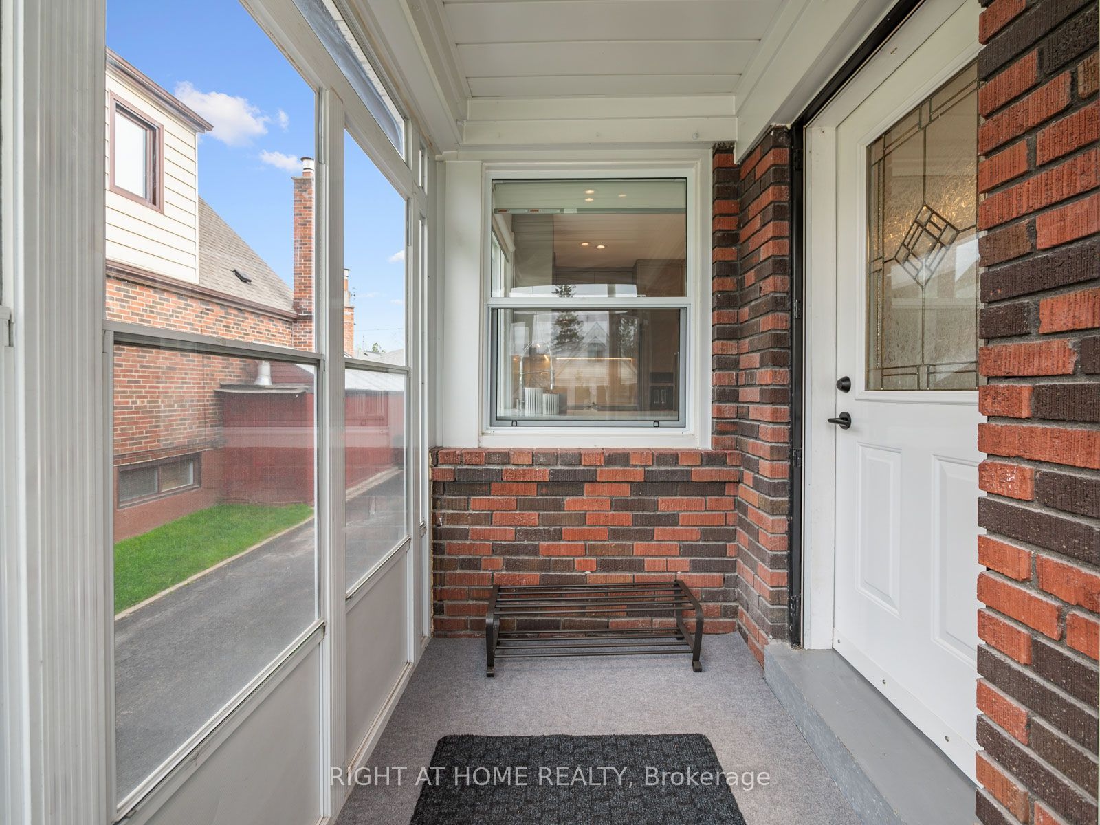 49 Amsterdam Avenue Property Photo 2
