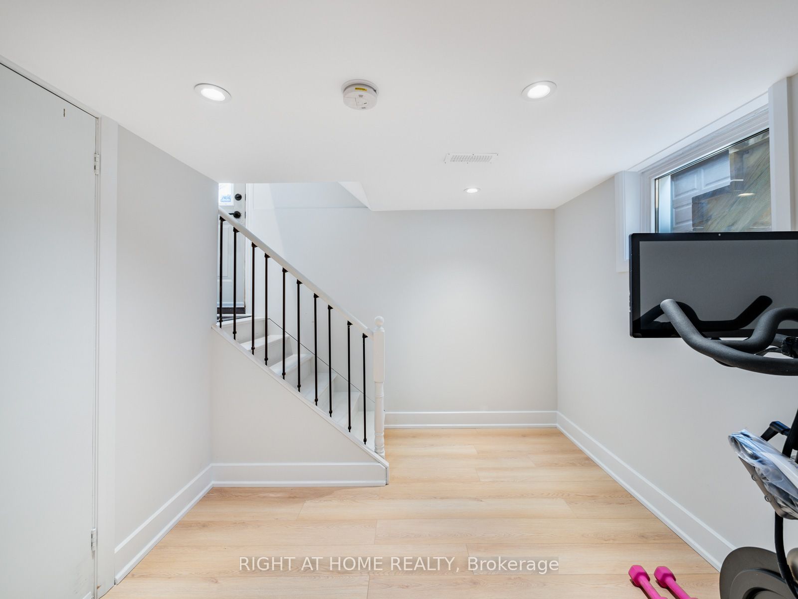 49 Amsterdam Avenue Property Photo 30