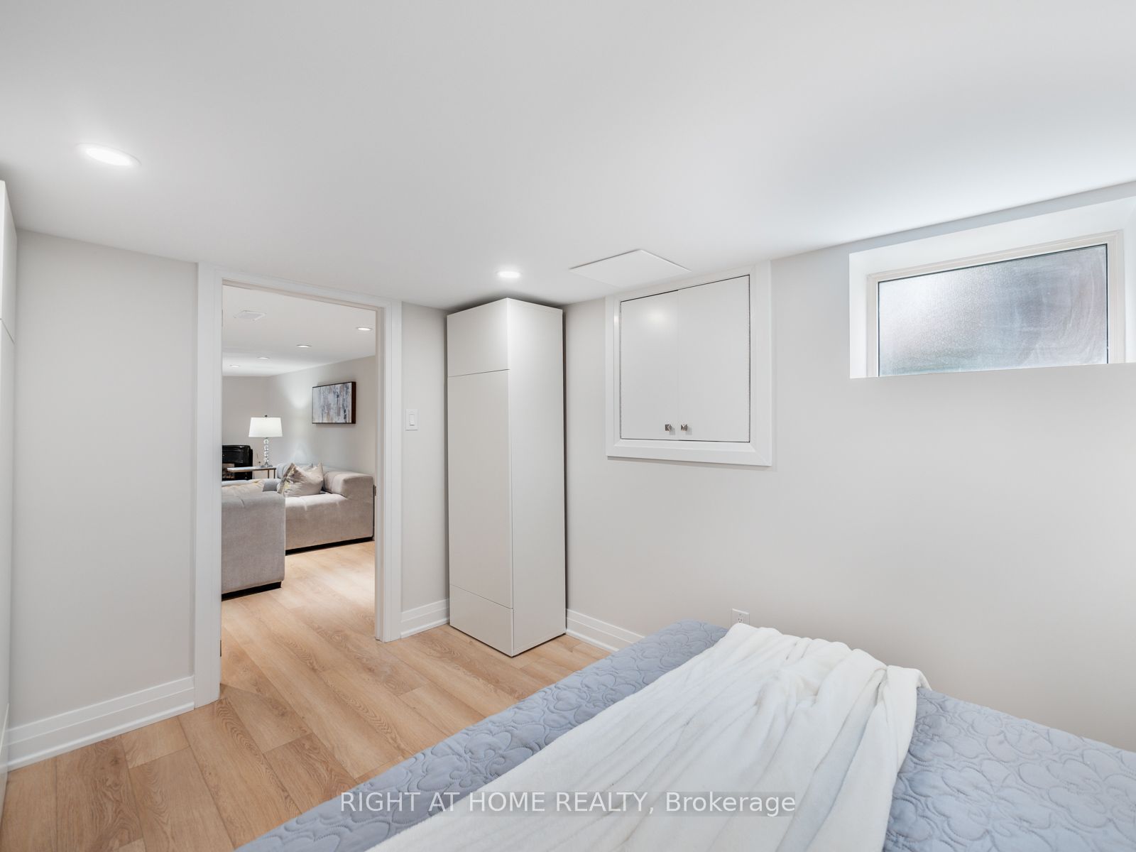 49 Amsterdam Avenue Property Photo 37