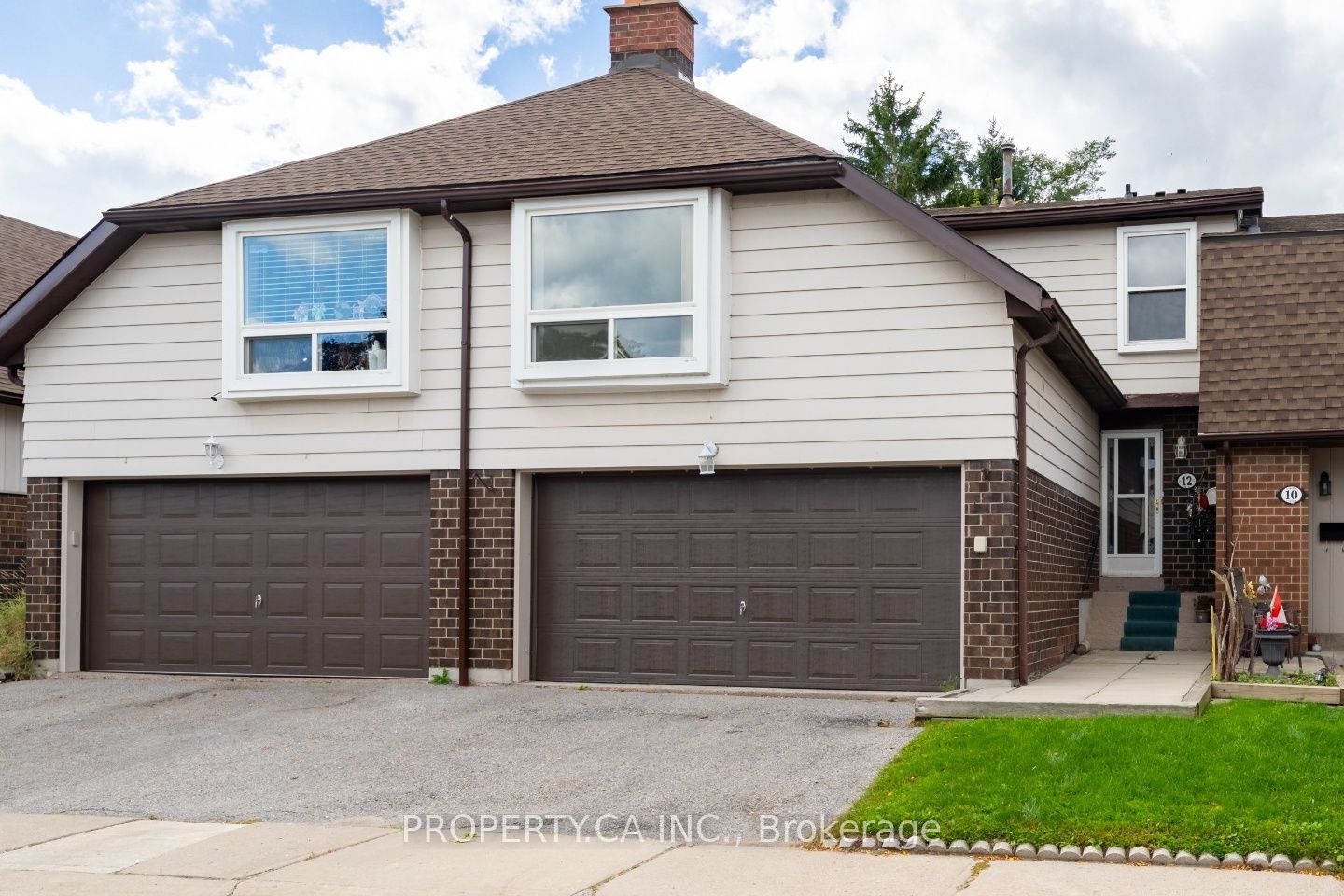 12 Deeprose Lane Property Photo 1