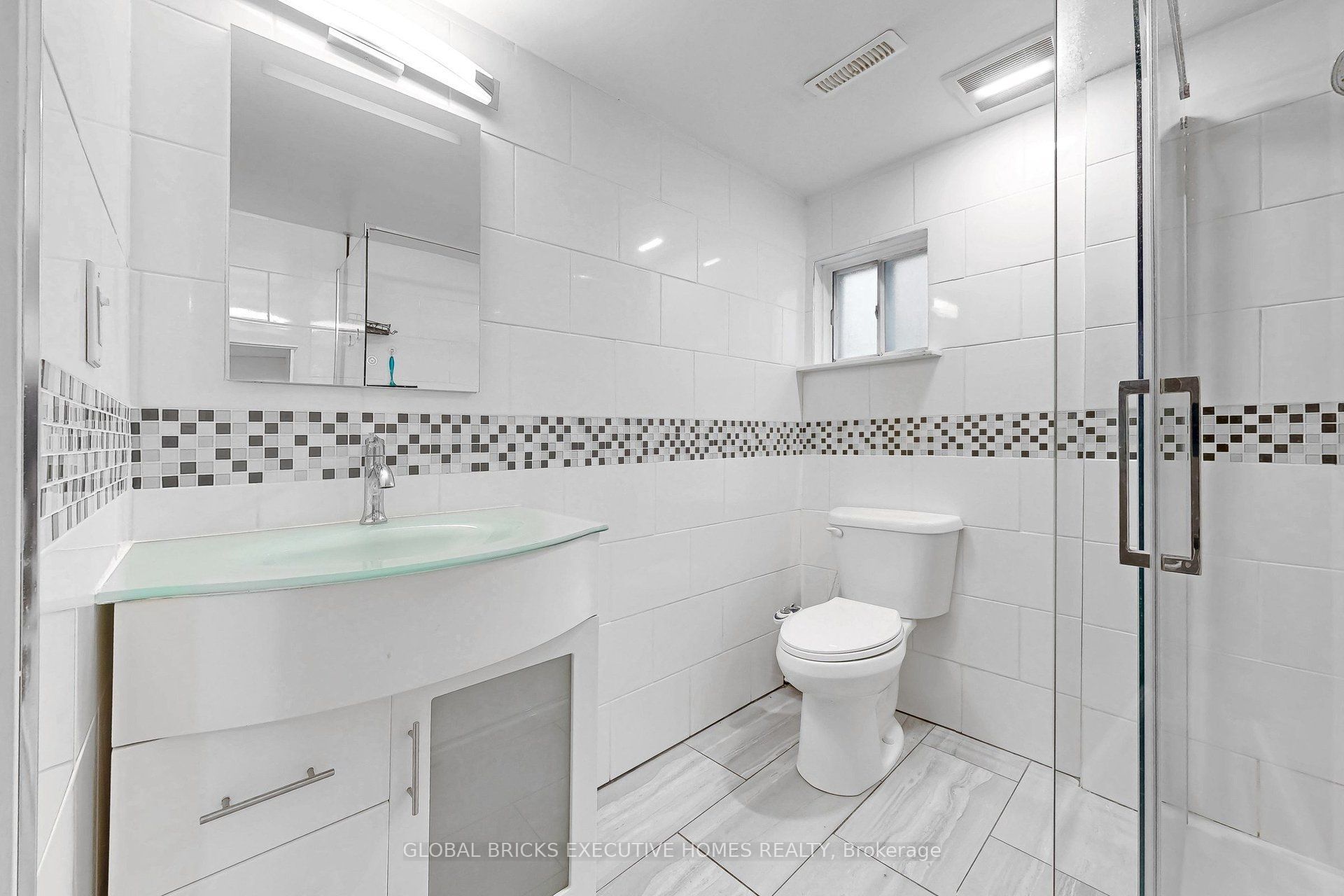 53 Goldring Drive Property Photo 7