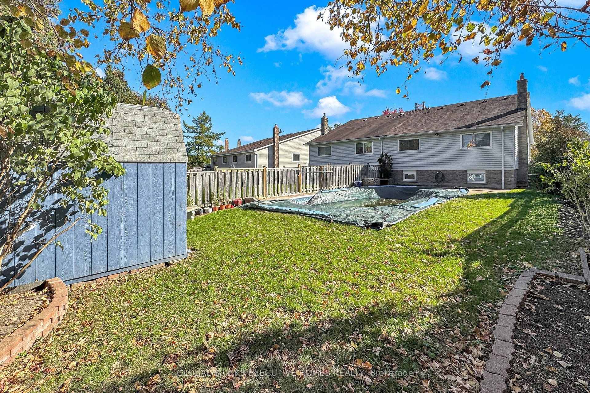 53 Goldring Drive Property Photo 15
