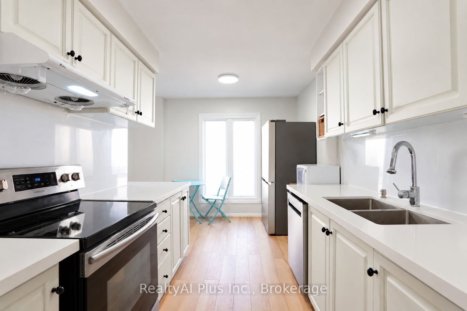 100 Burrows Hall Boulevard 9 Property Photo 6