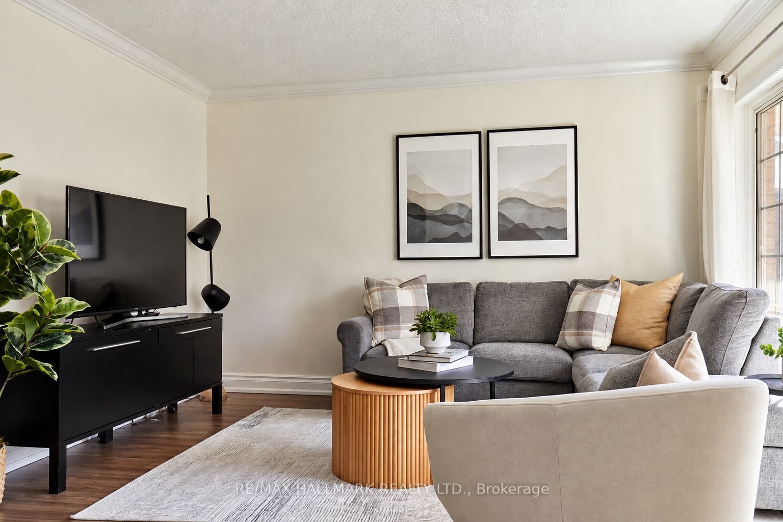 1400 The Esplanade Centre N 305 Property Photo 9