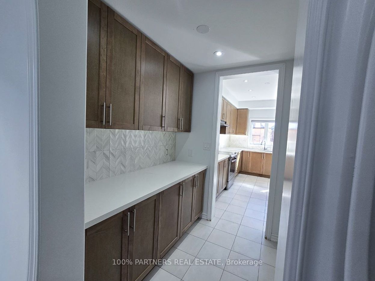 219 William Fair Drive Property Photo 10