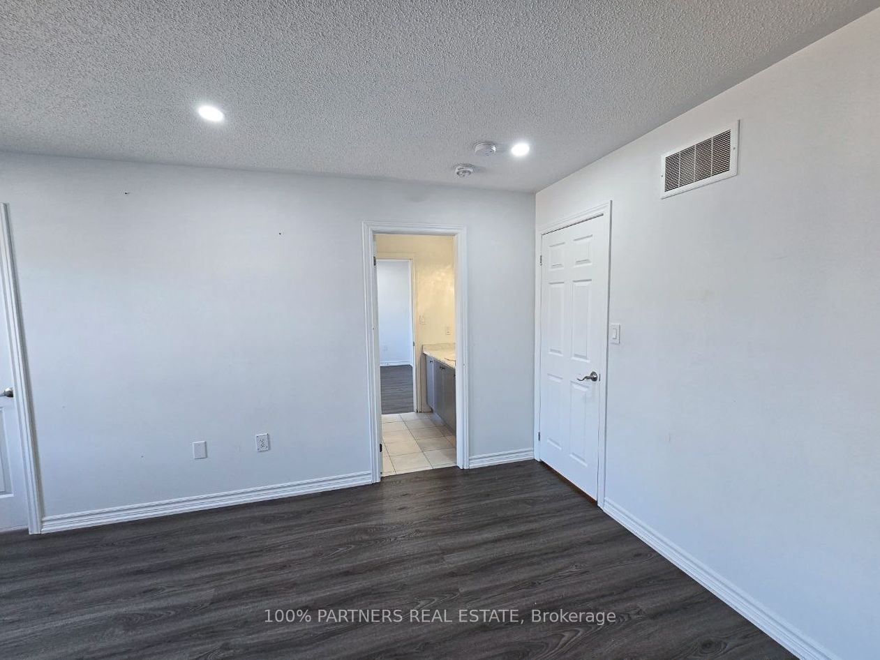 219 William Fair Drive Property Photo 36