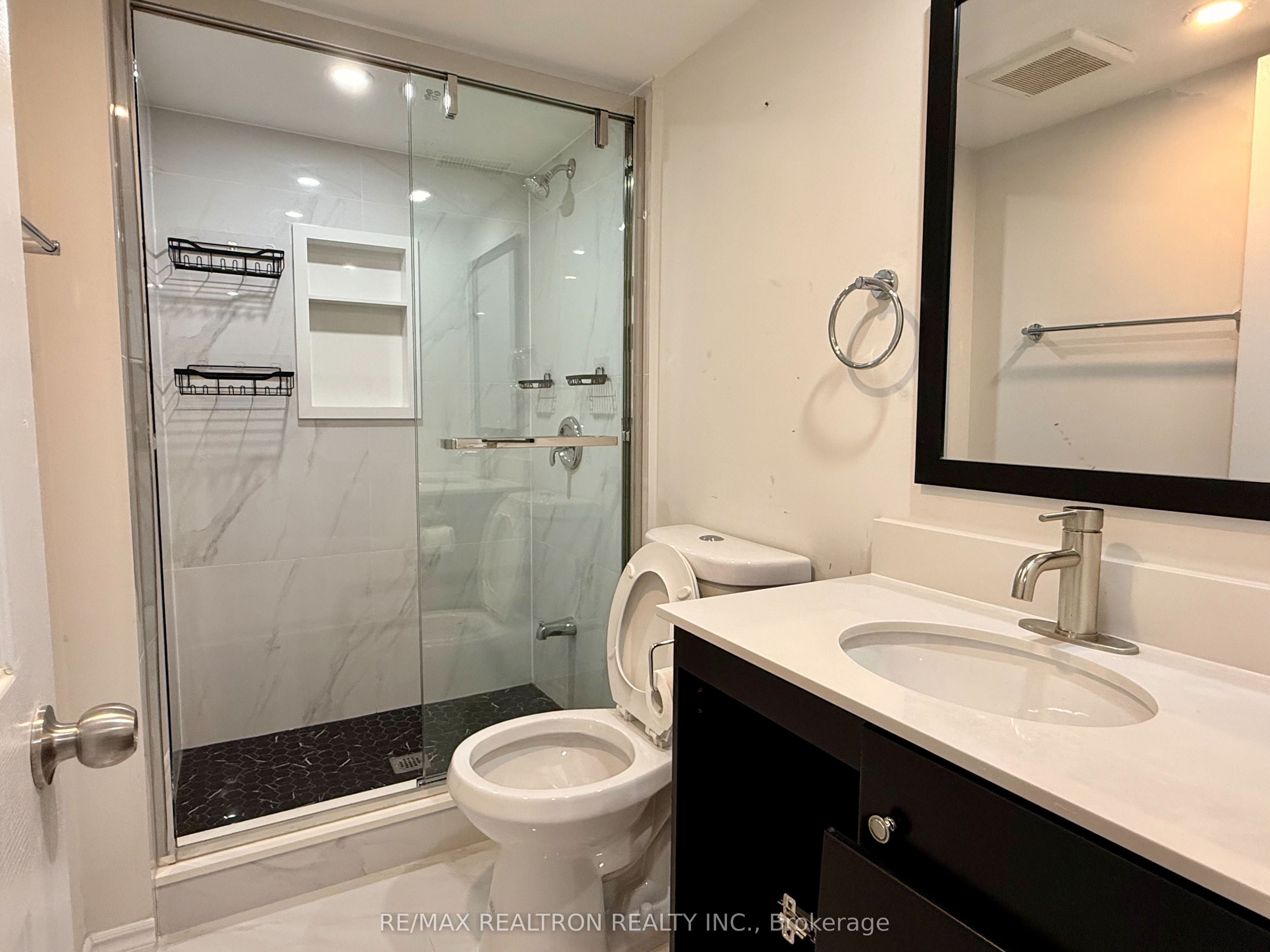 68 Flint Crescent Property Photo 21