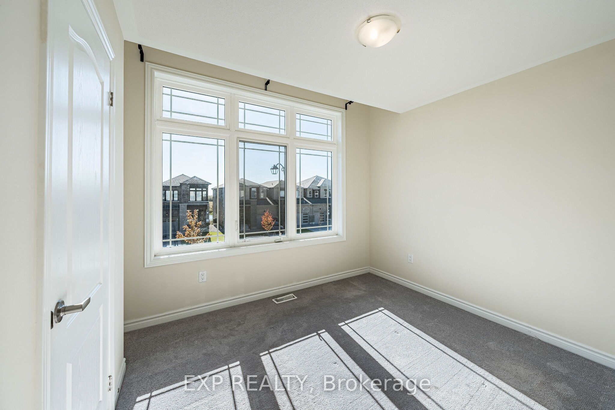 1186 Rexton Drive Property Photo 15