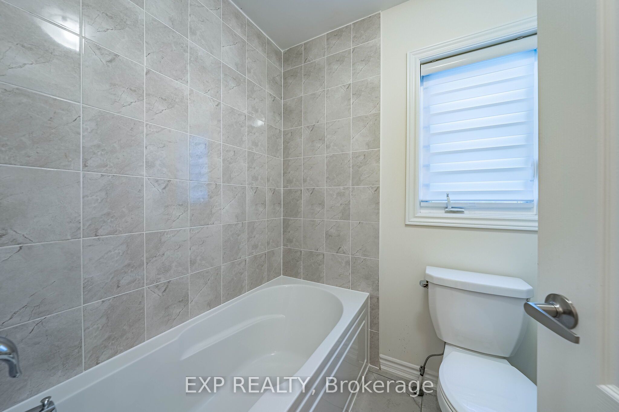 1186 Rexton Drive Property Photo 17