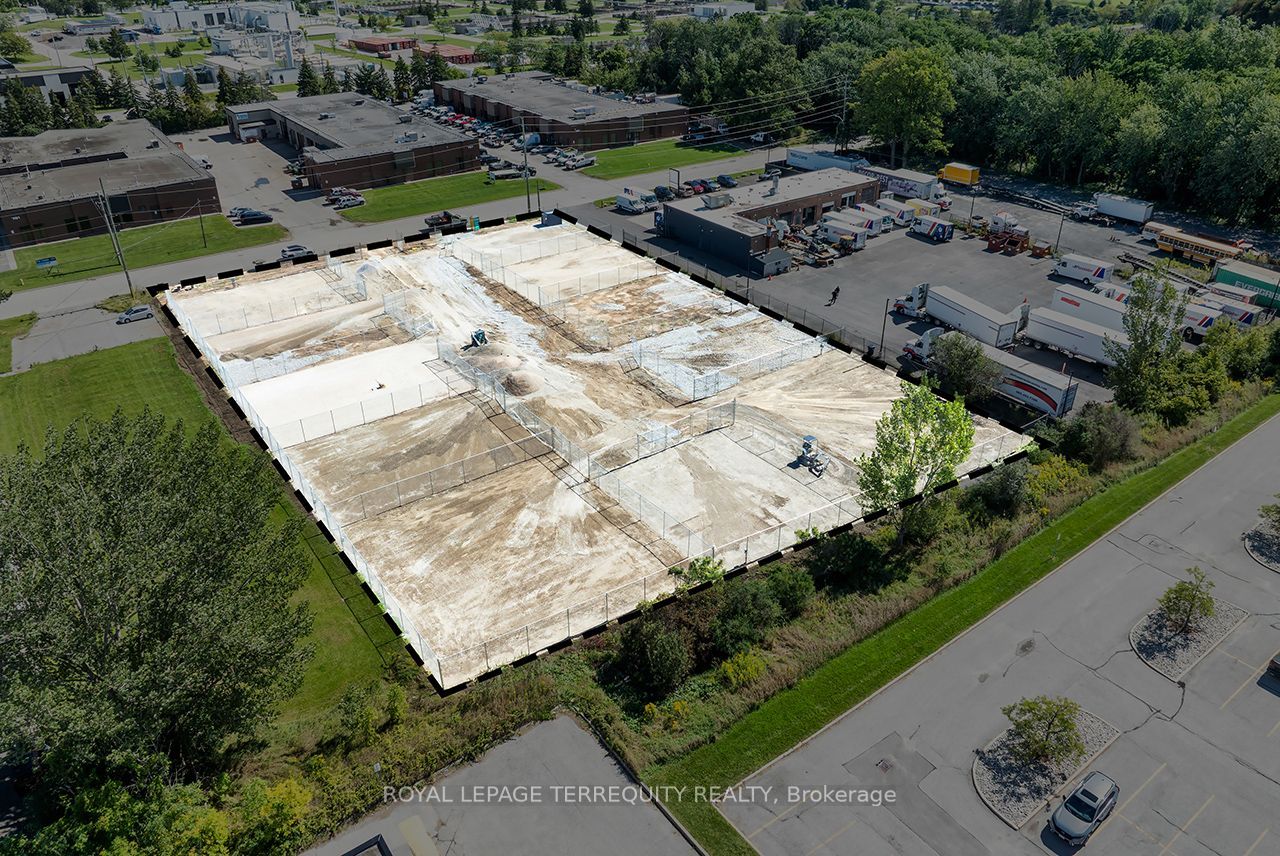 762 Mckay Road Property Photo 1