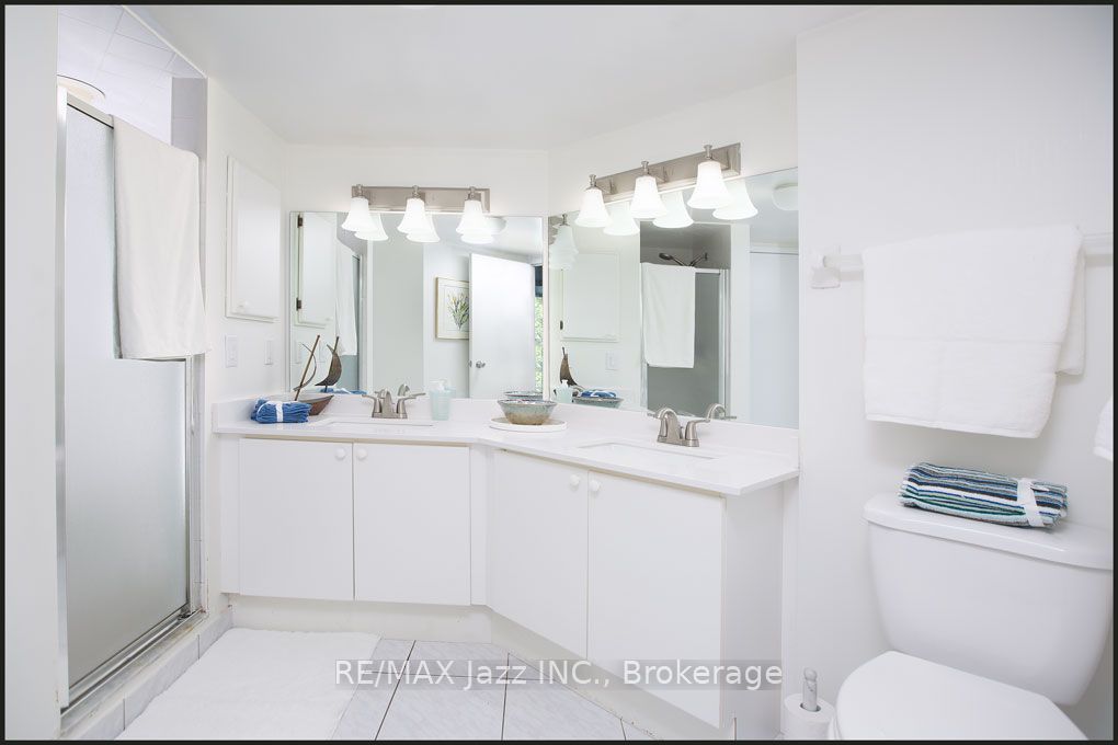 360 Watson Street W 105 Property Photo 19