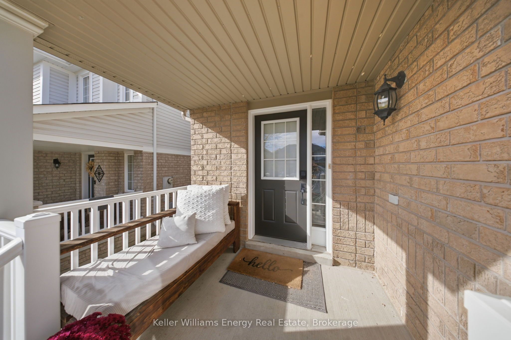 8 Quackenbush Street Property Photo 3